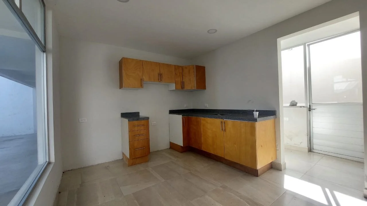 WhatsApp Image 2025-11-06 at 16.41.30 (11).jpeg