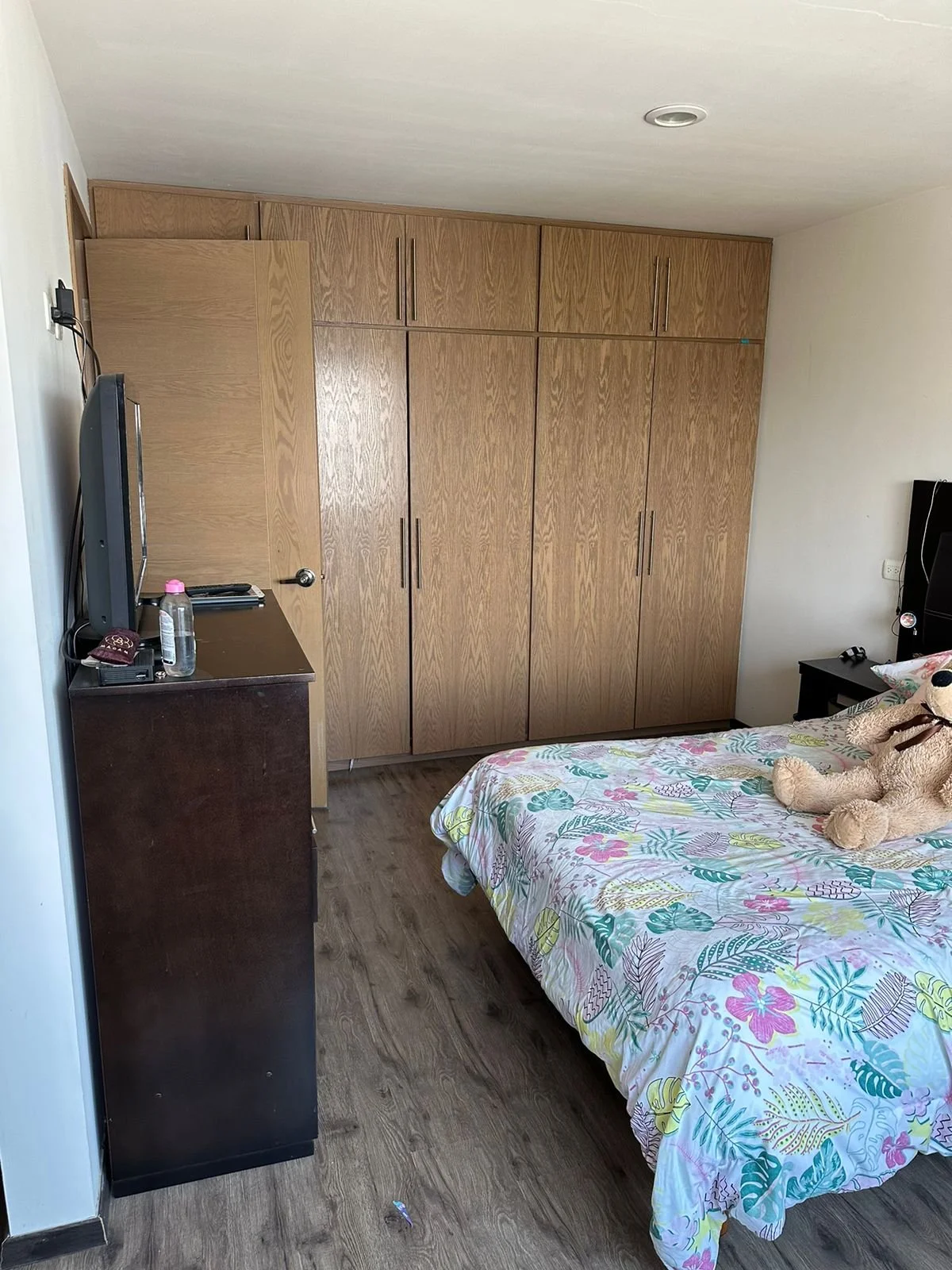 WhatsApp Image 2025-11-01 at 10.10.10 (4).jpeg