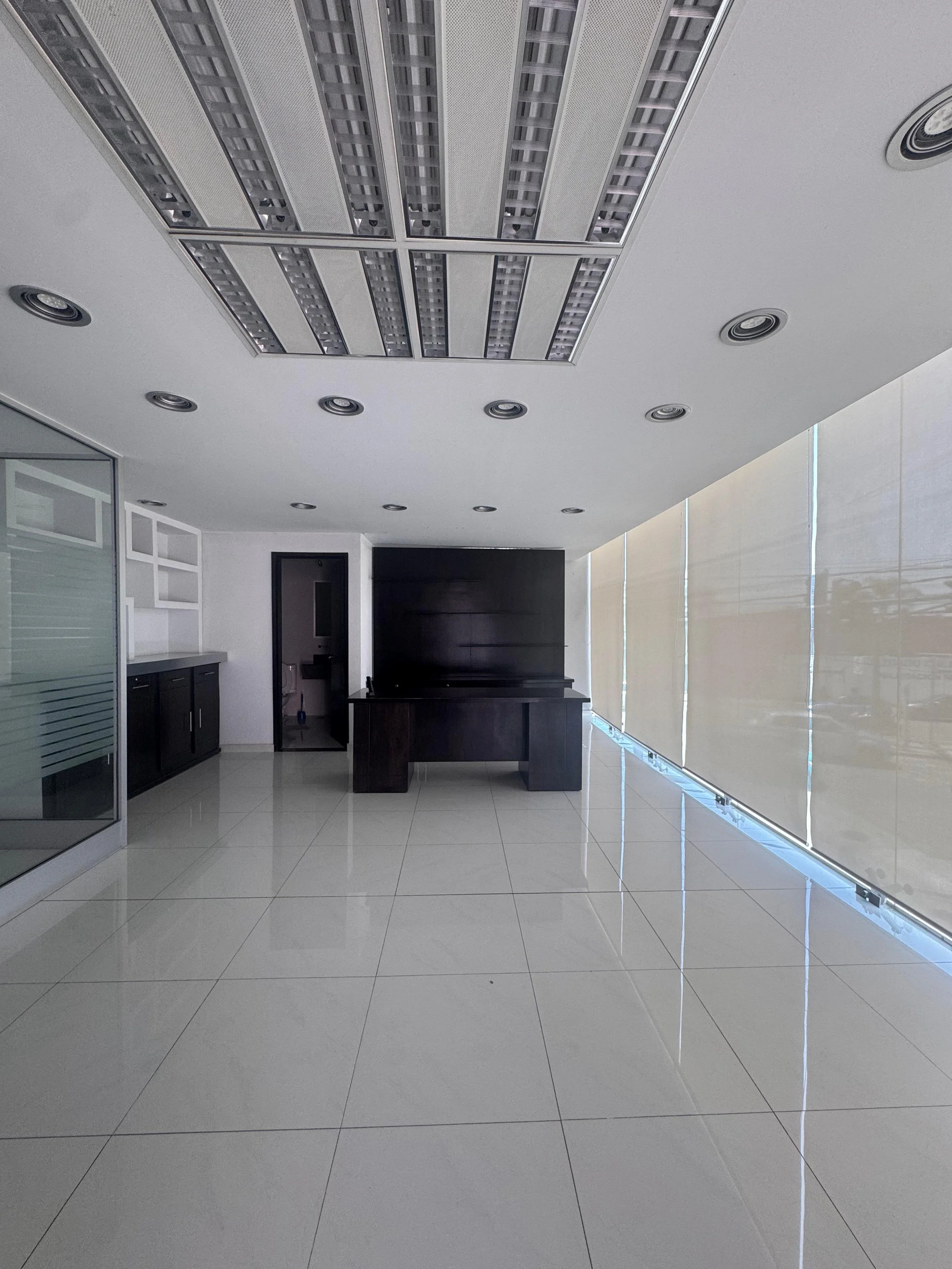 WhatsApp Image 2025-11-16 at 15.21.07 (19).jpeg