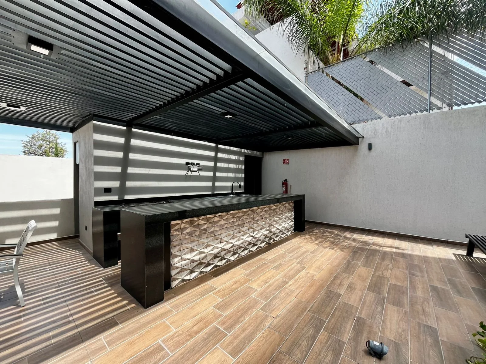 WhatsApp Image 2025-12-03 at 17.04.23 (1).jpeg