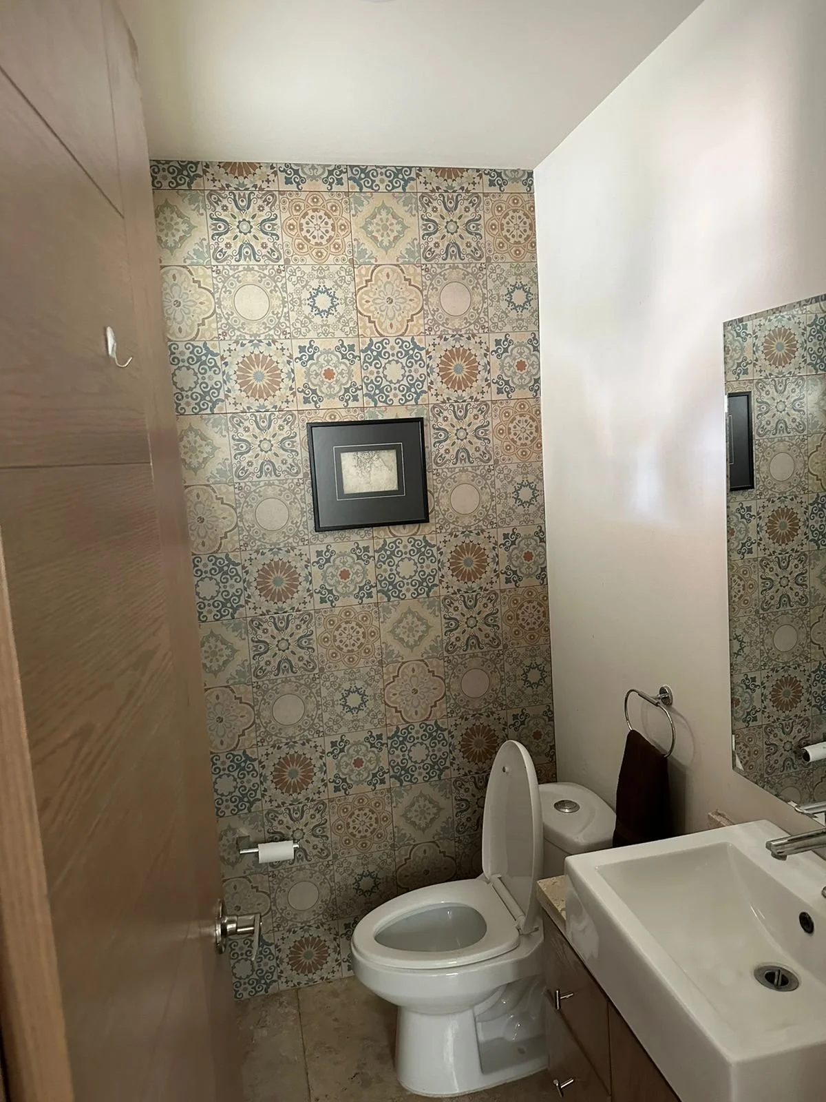 WhatsApp Image 2025-11-01 at 10.10.09 (2).jpeg