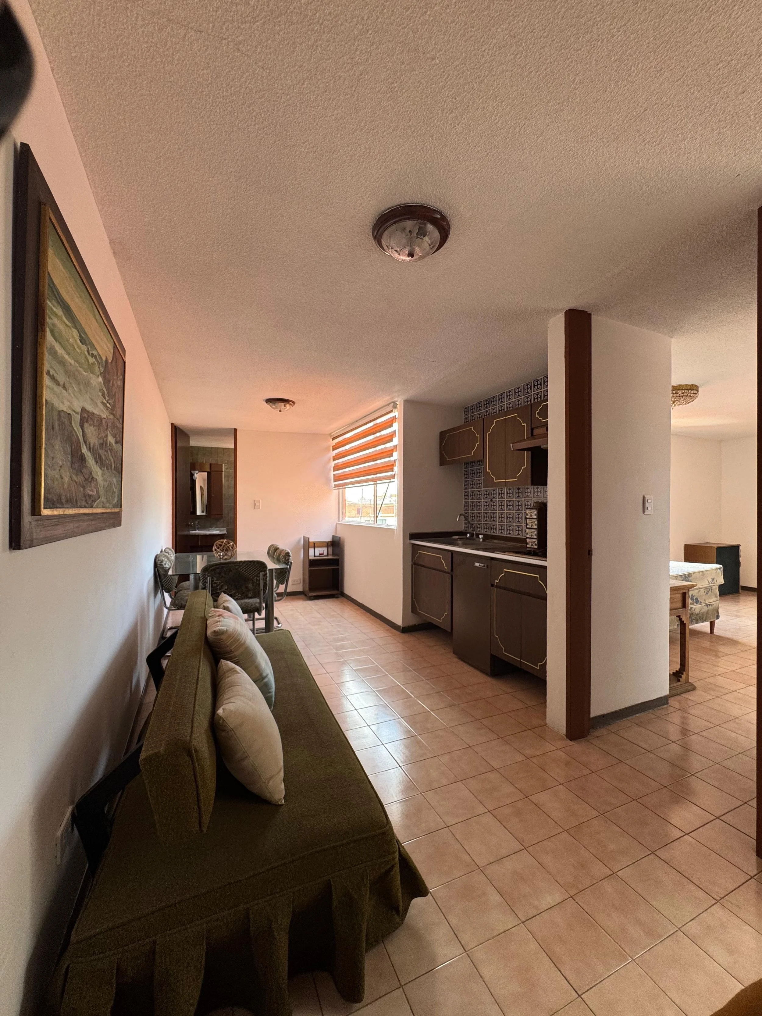 WhatsApp Image 2025-10-31 at 16.19.57 (4).jpeg