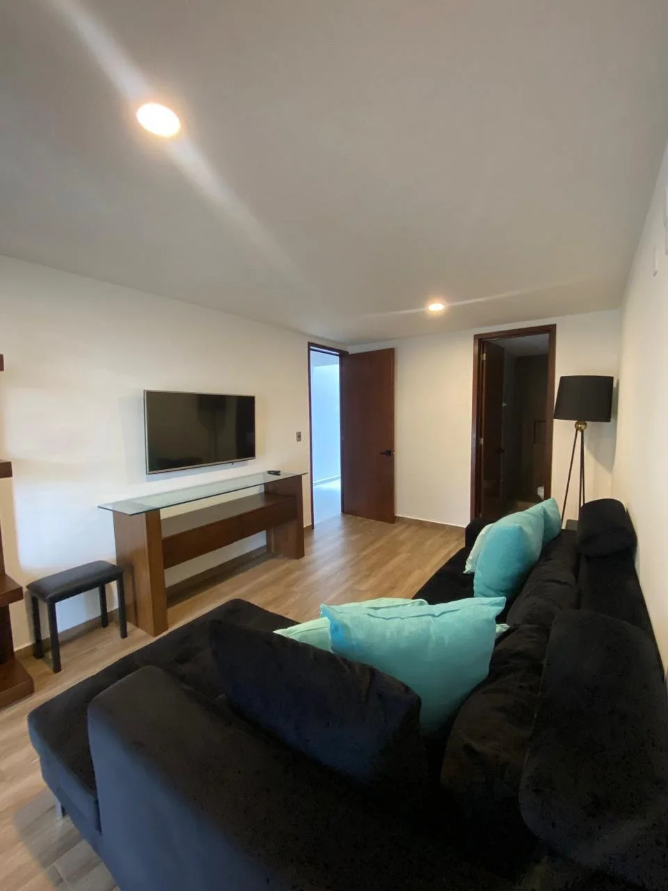 WhatsApp Image 2025-11-01 at 10.03.50.jpeg