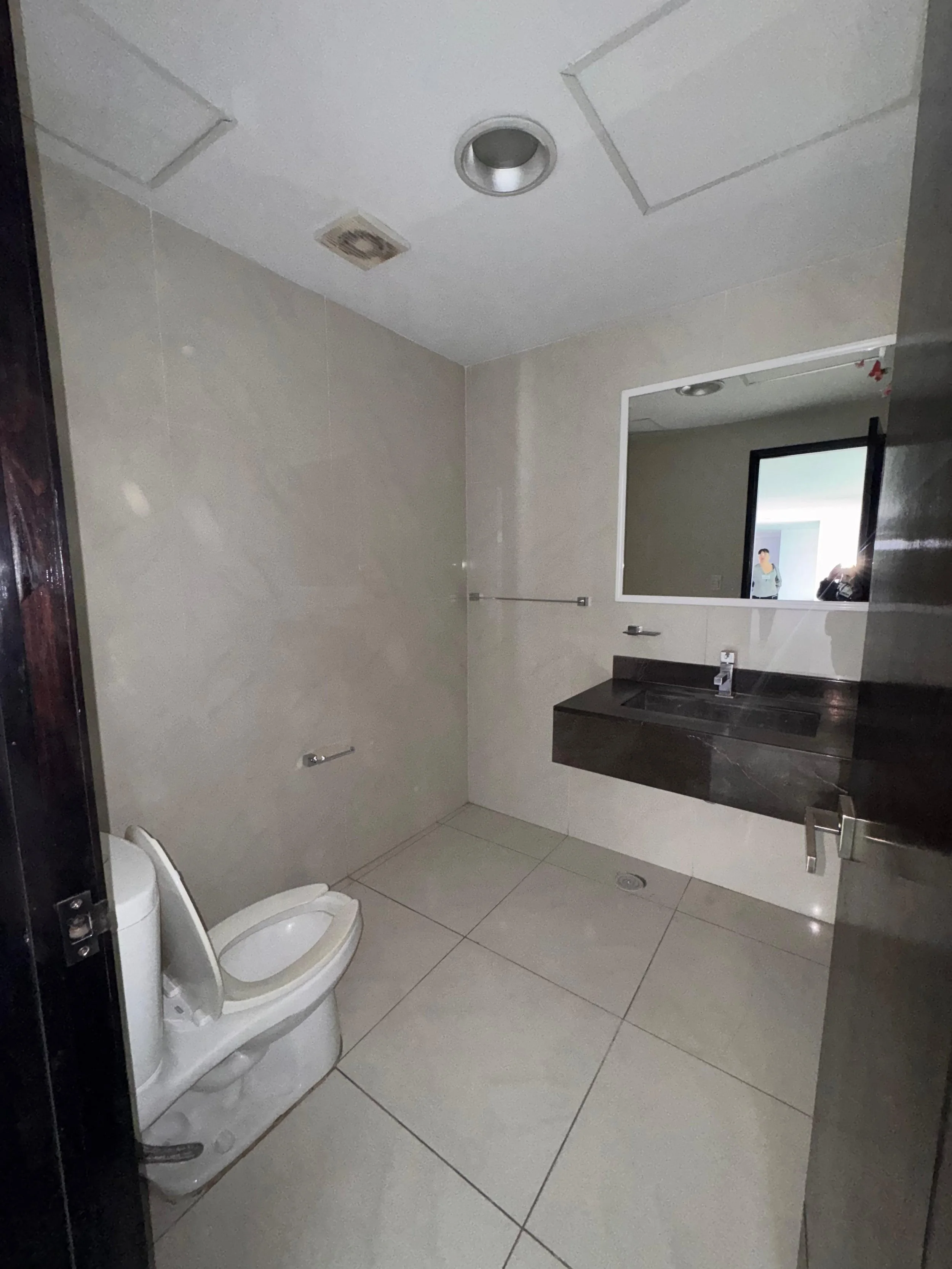 WhatsApp Image 2025-11-16 at 15.21.03 (10).jpeg