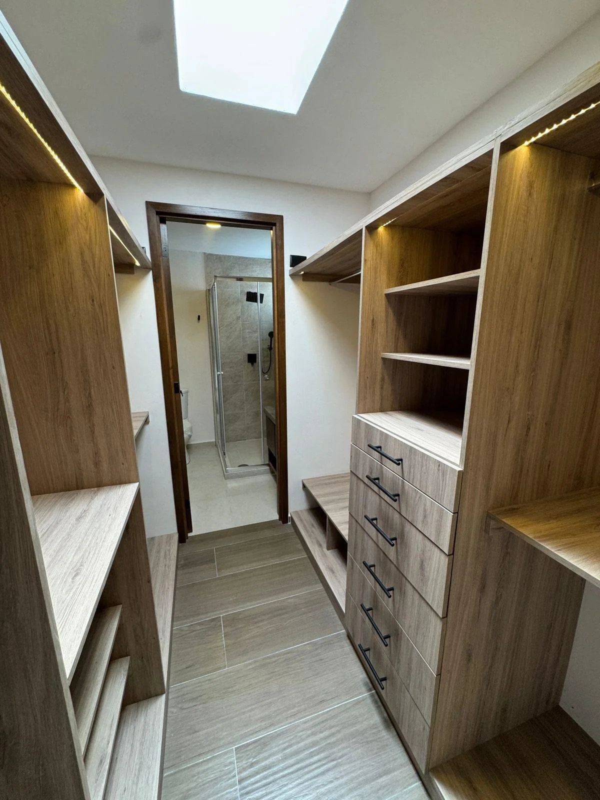 WhatsApp Image 2026-01-08 at 23.00.11 (4).jpeg