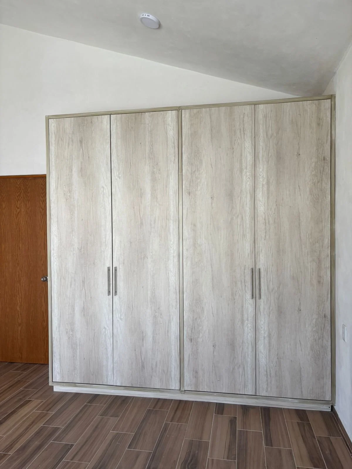 WhatsApp Image 2026-01-10 at 17.17.18 (5).jpeg