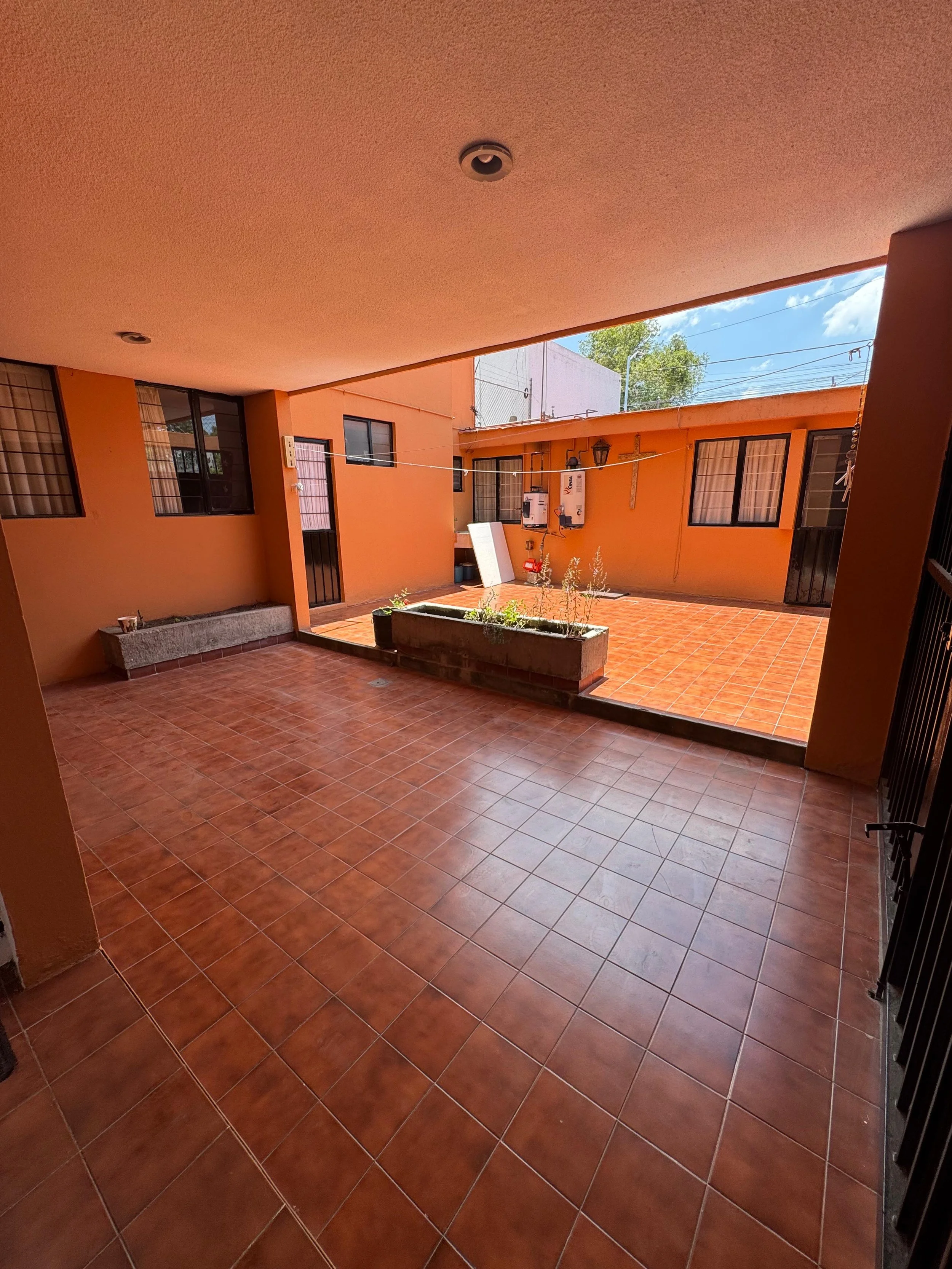 WhatsApp Image 2025-10-31 at 16.19.57 (2).jpeg