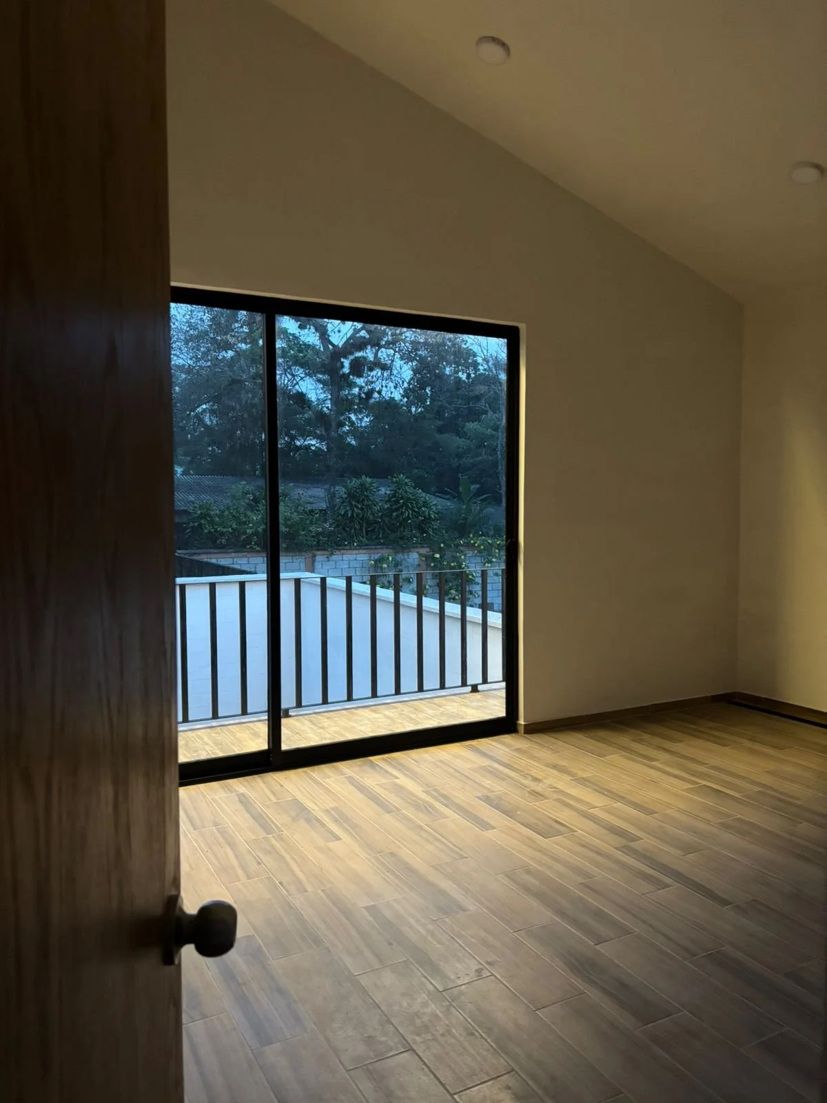 WhatsApp Image 2026-01-10 at 17.17.17 (2).jpeg