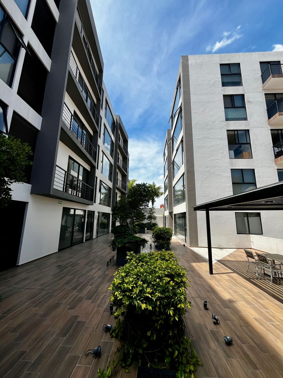 WhatsApp Image 2025-12-03 at 17.04.23 (6).jpeg