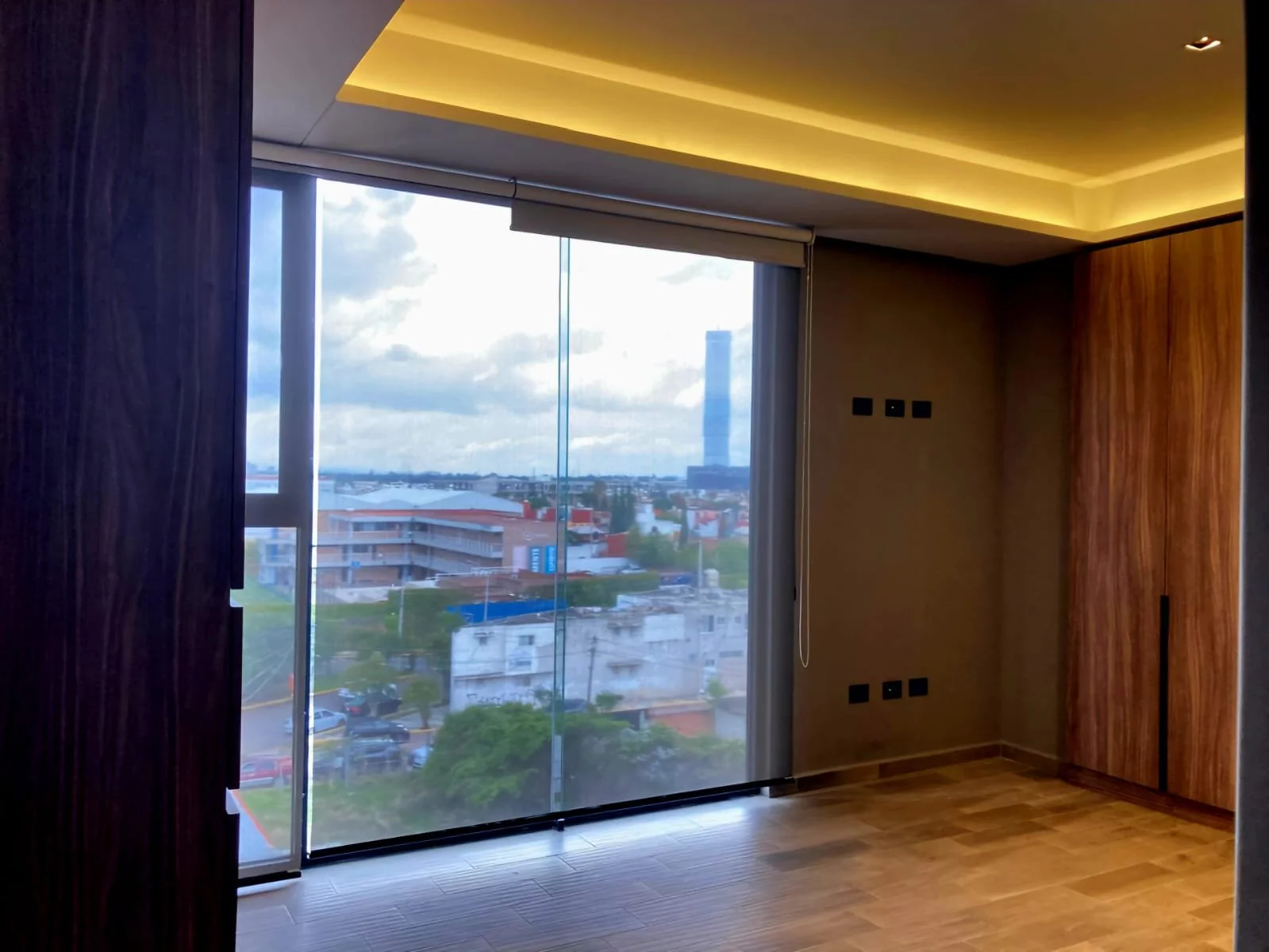 WhatsApp Image 2025-12-03 at 17.05.36 (9).jpeg