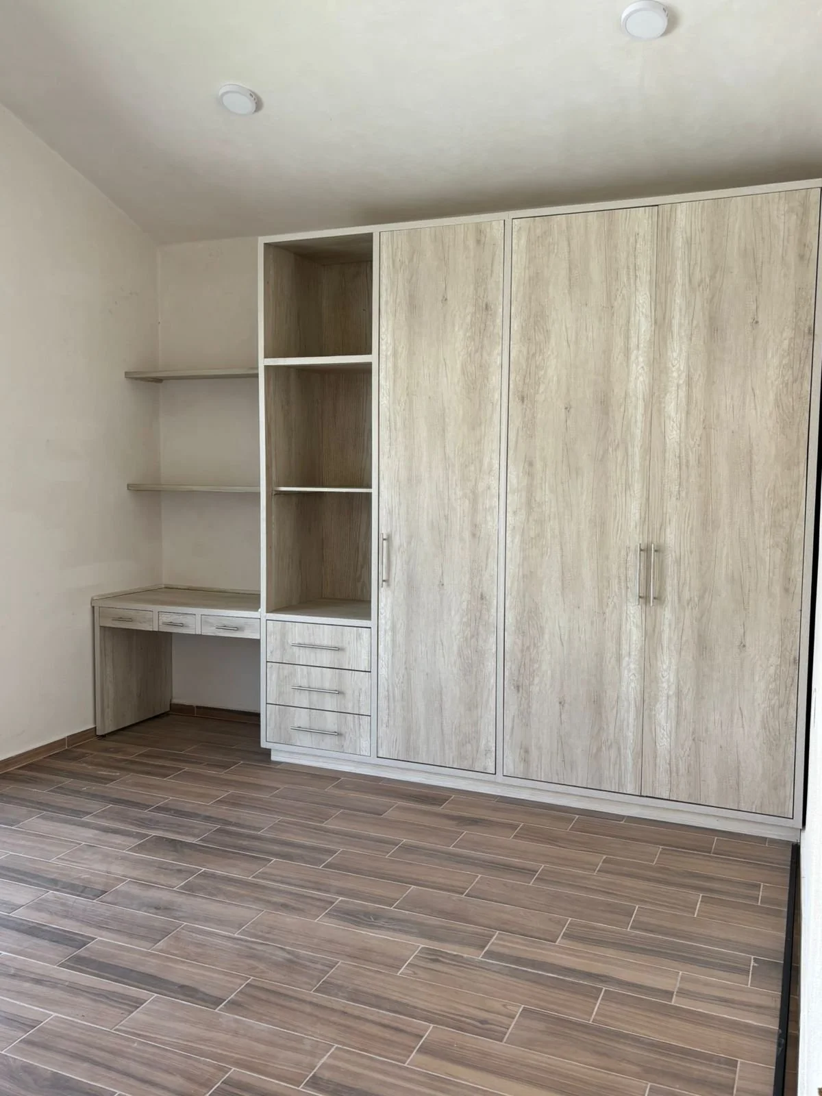 WhatsApp Image 2026-01-10 at 17.17.18 (7).jpeg