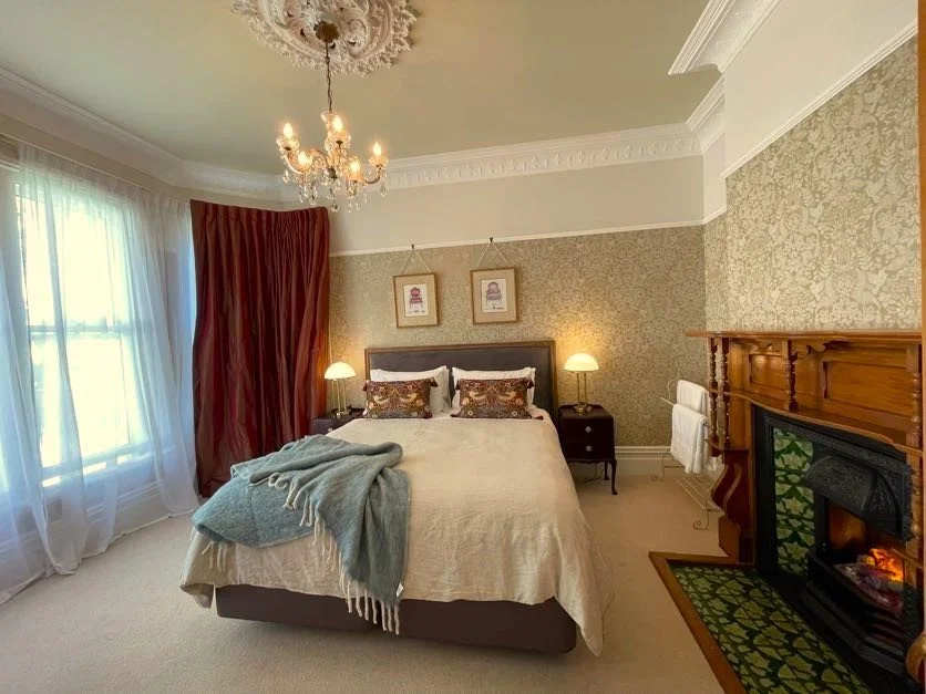 Kakapo wide WARM.jpg