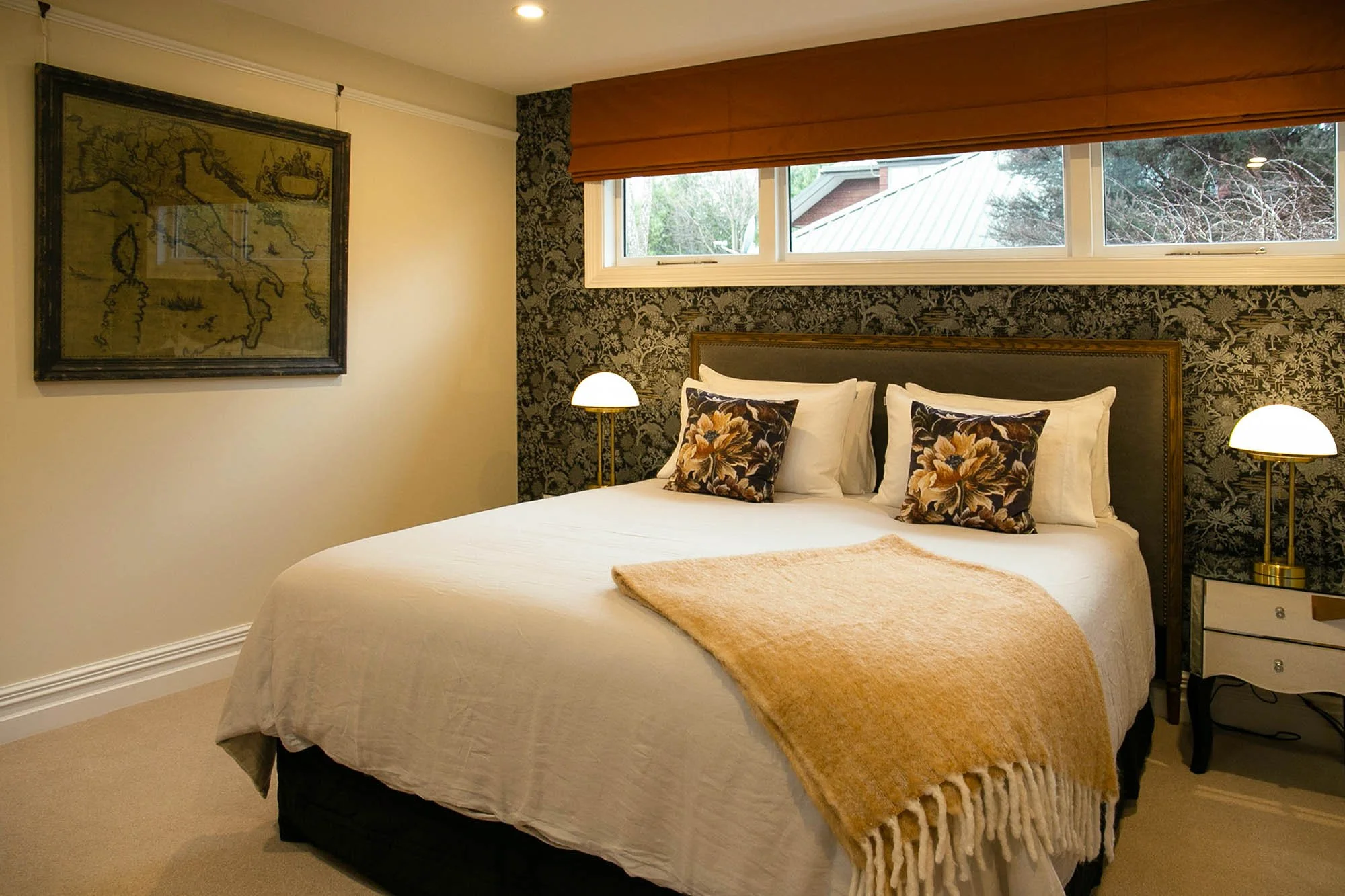 Takahē Room1_adj_e.jpg