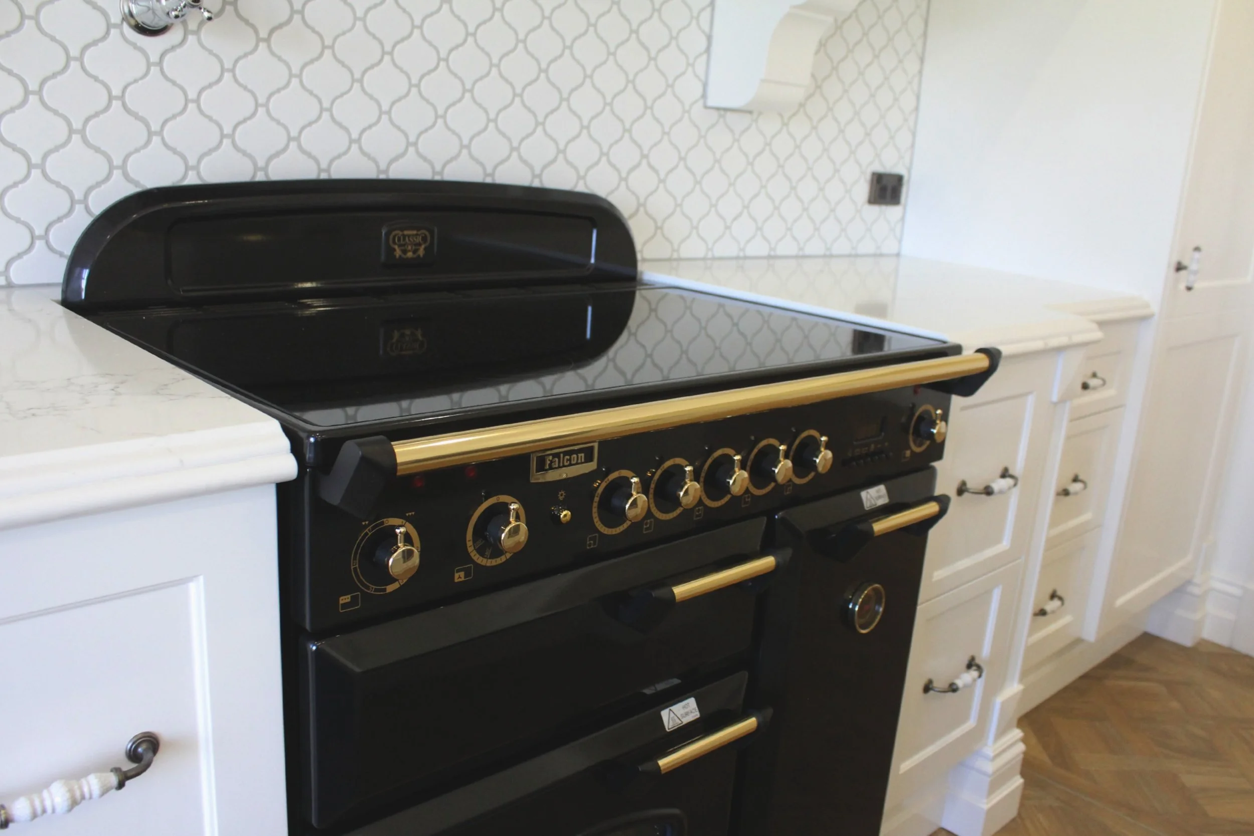 Kitchen 3.jpg