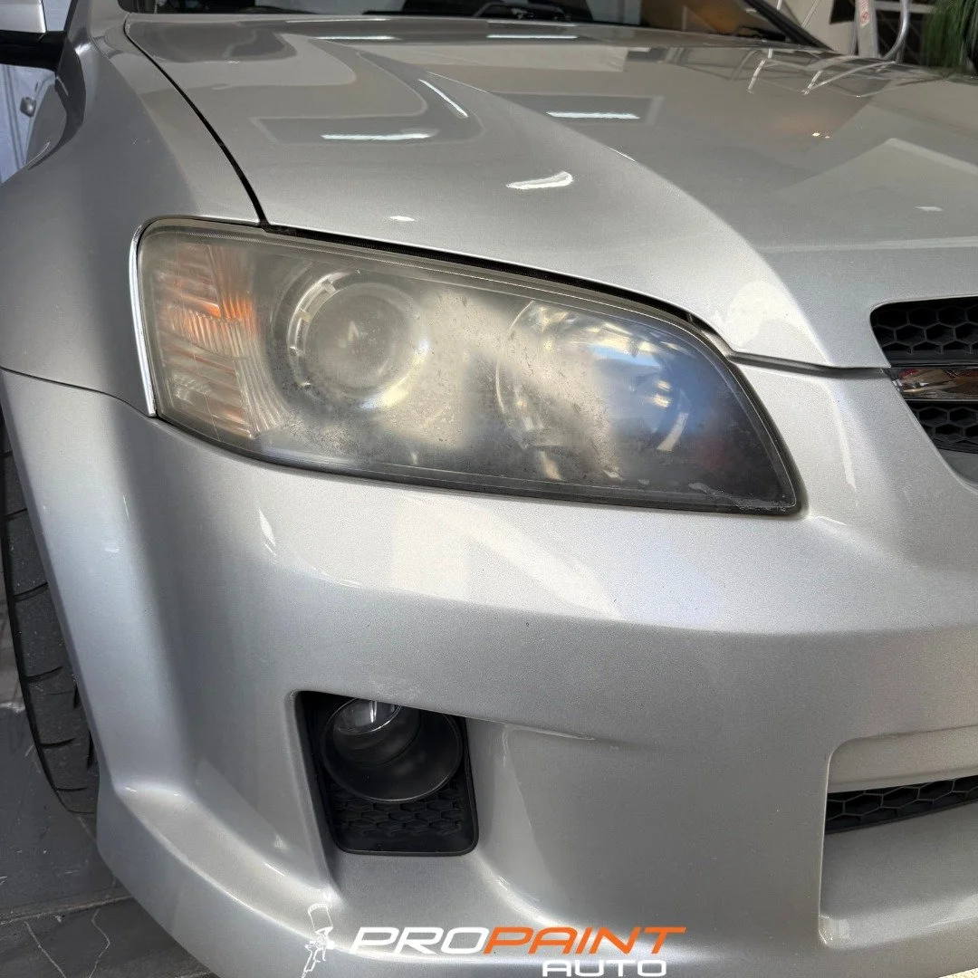 🫣Struggling with night time drives because your headlights aren't as bright as they used to be? Those once-crystal clear headlights can get foggy or yellow over time, thanks to the sun's relentless UV rays and the wear and tear of everyday weather. 