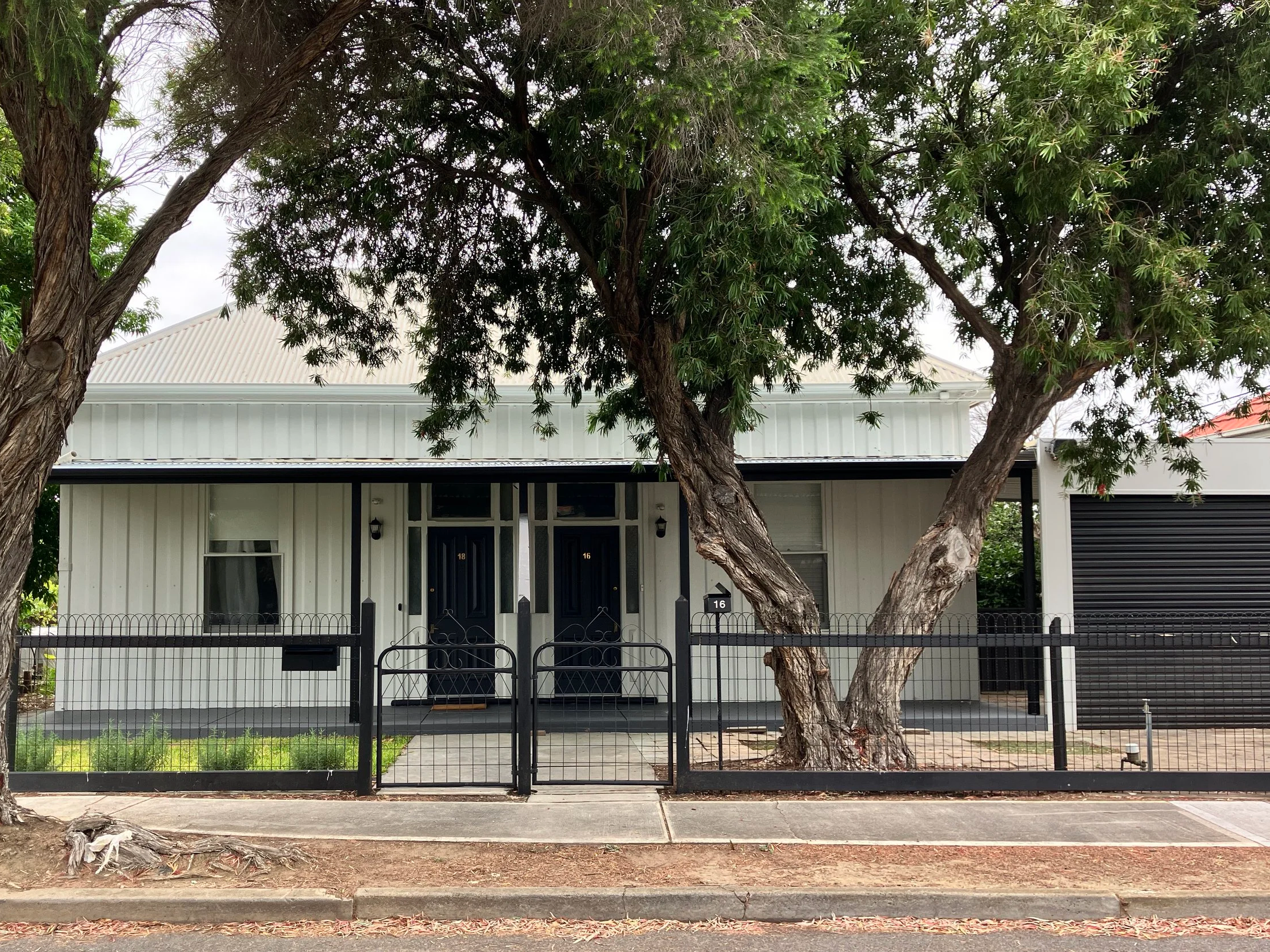 1 Title, 2 Semi-Detached Properties Now Bought $525K Now Worth $1.4m+