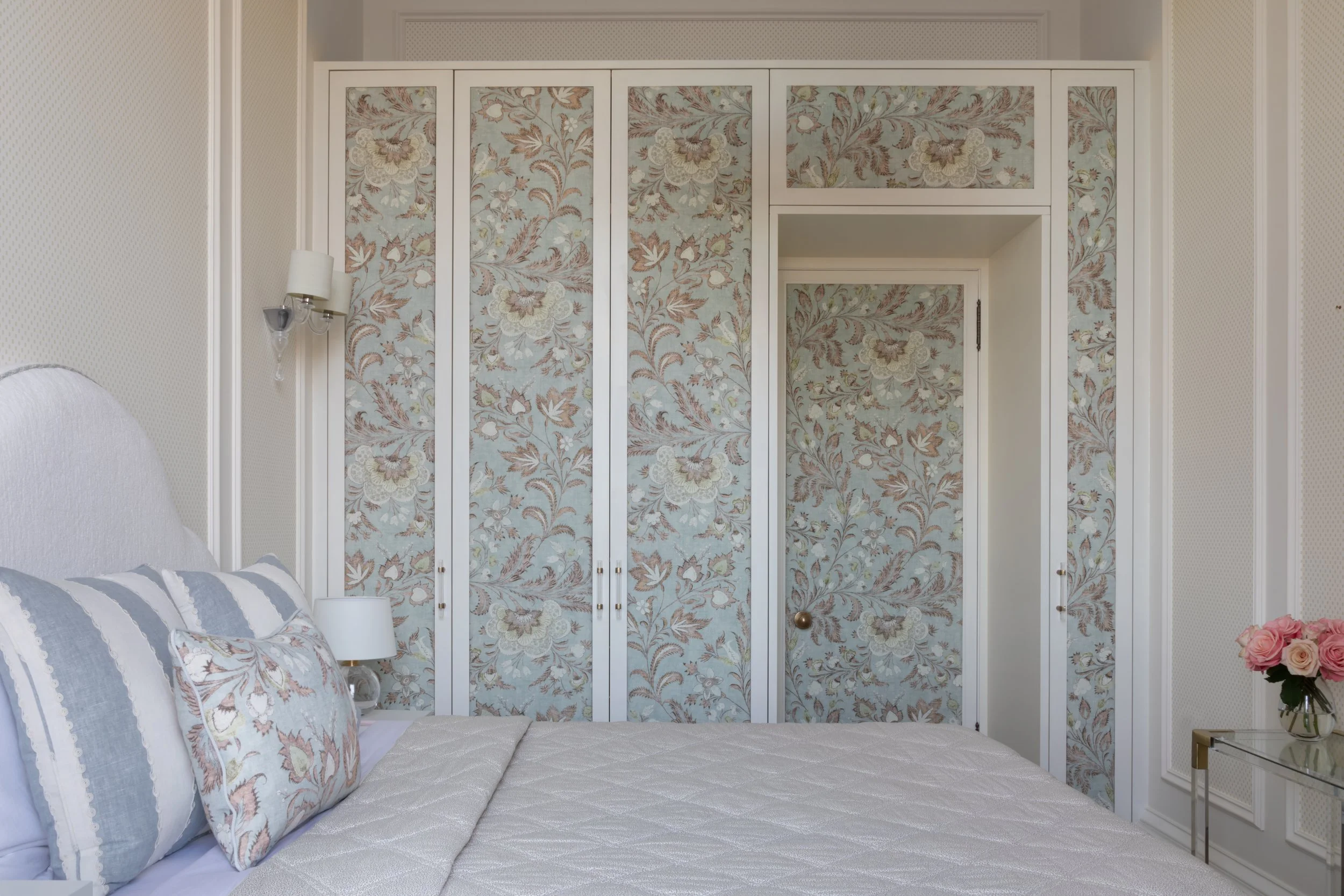 Paul Craig
07776 232 280
www.pcraig.co.uk
p@pcraig.co.uk
Follow me on instagram @paullmcraig