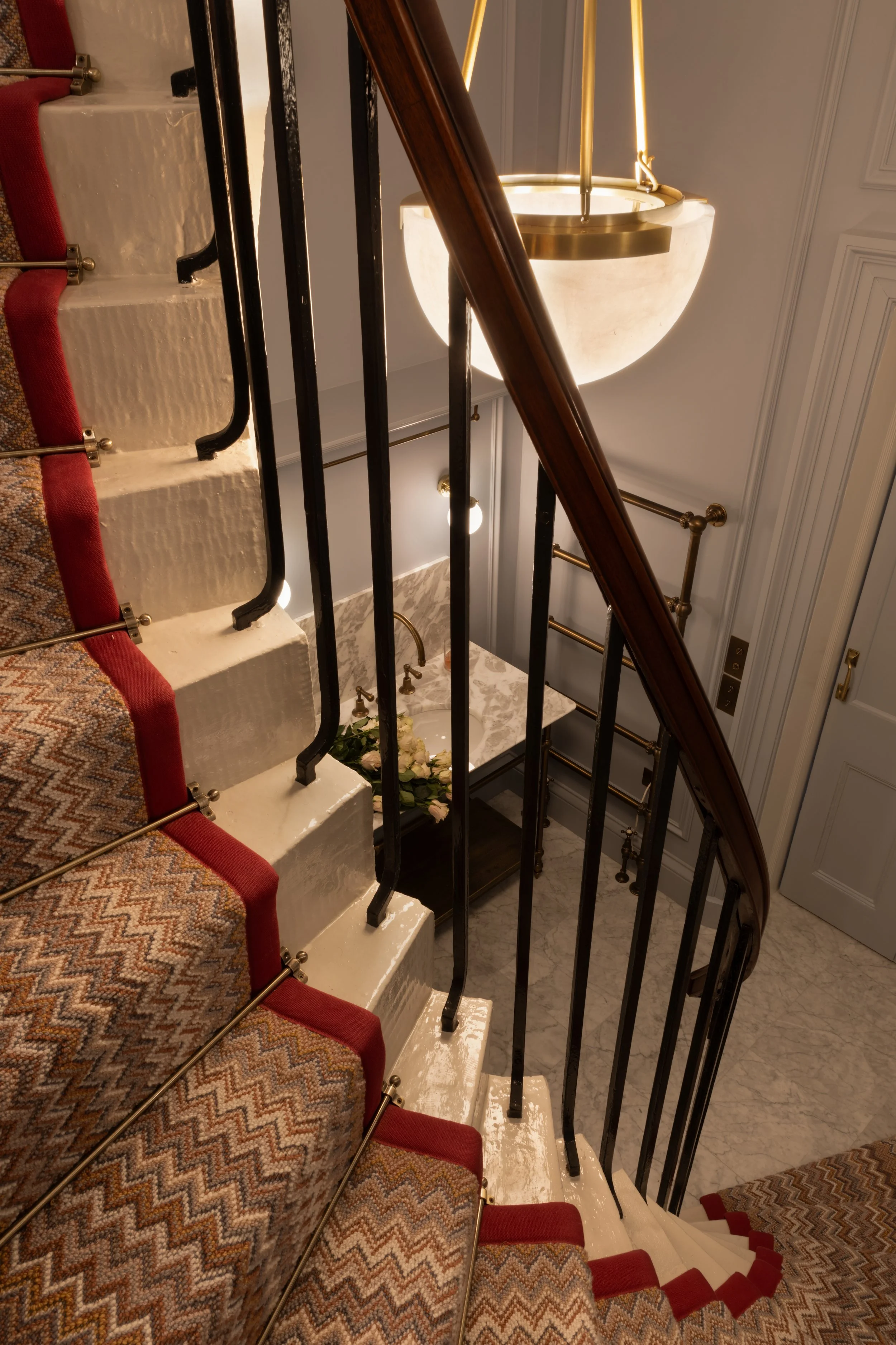 Paul Craig
07776 232 280
www.pcraig.co.uk
p@pcraig.co.uk
Follow me on instagram @paullmcraig