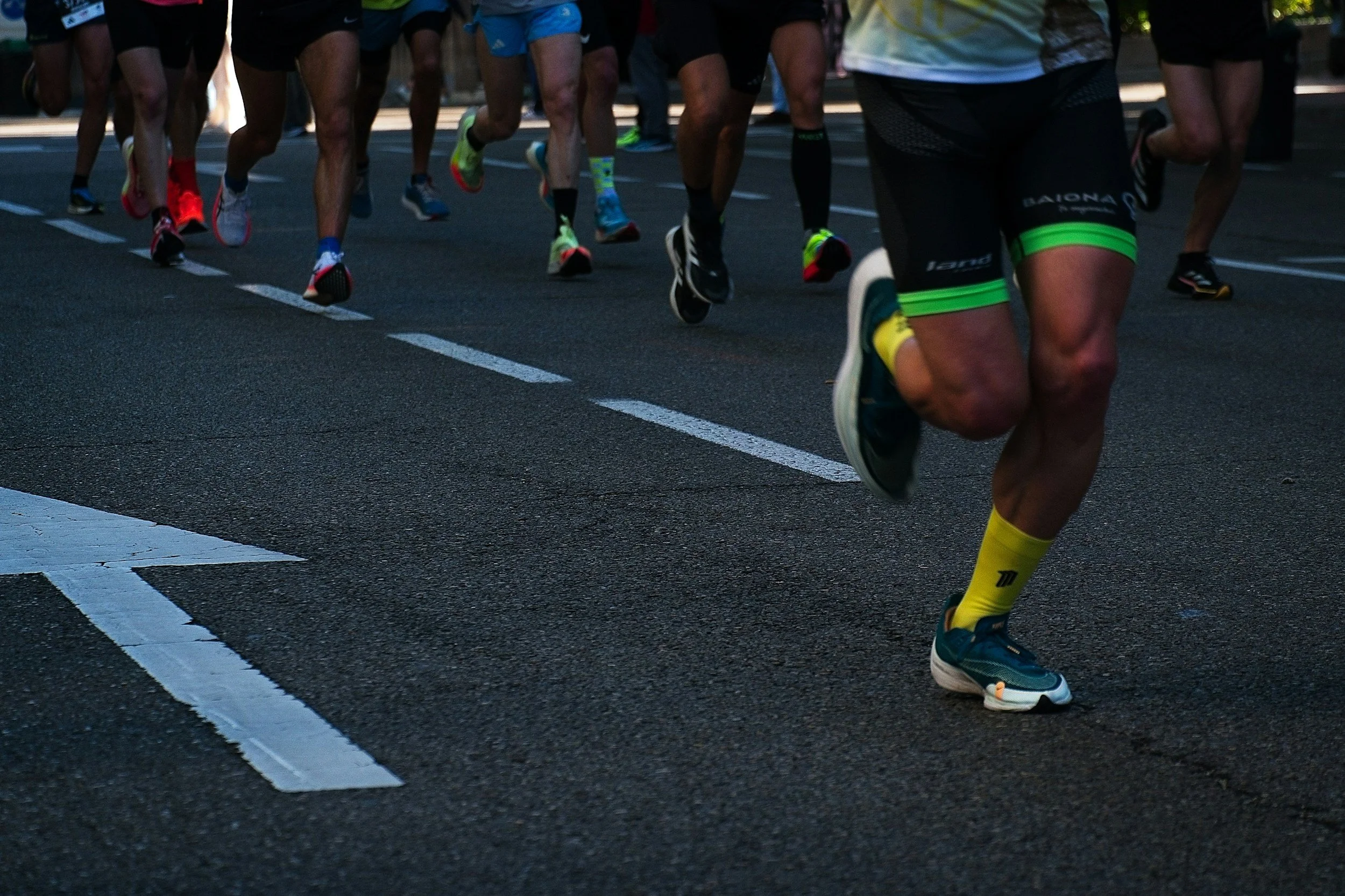 Runner's Knee Explained: Physiotherapy Exercises That Help You Return to Running Faster