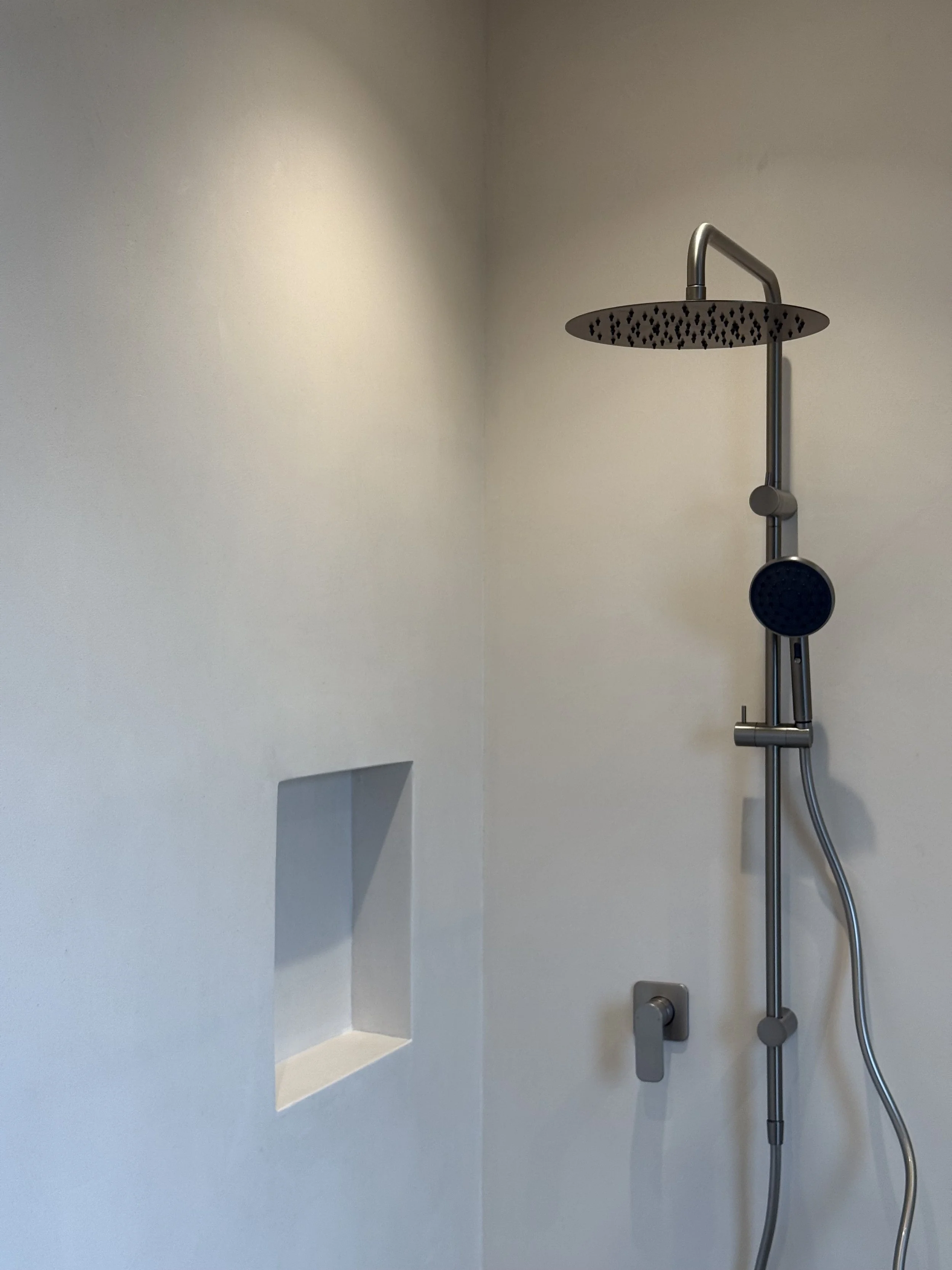 microcement bathroom