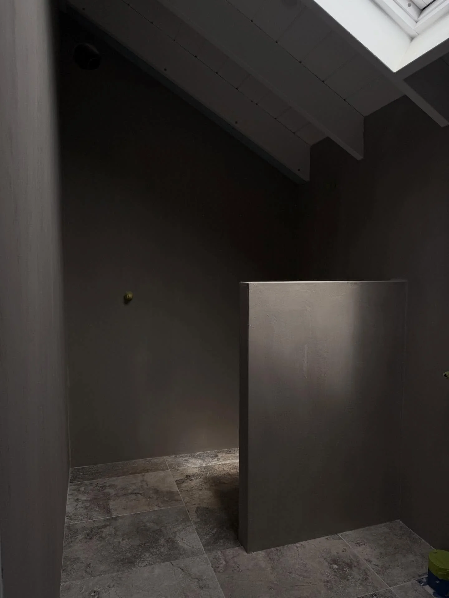 Transform your bathroom with microcement - our recent project for @dandaviesconstruction 

#microcement #bathrooms #southcoast