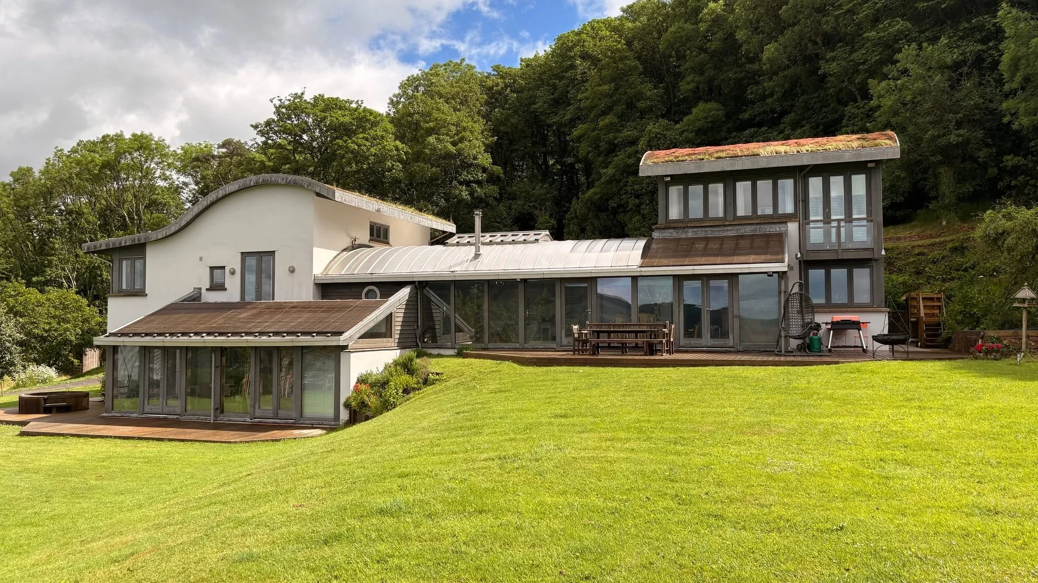 Despite the rather unpredictable British summer weather yesterday, we somehow managed to dodge the showers and enjoy some sunshine for our annual summer trip!

We headed into the beautiful East Devon coast and countryside to revisit two of our past p