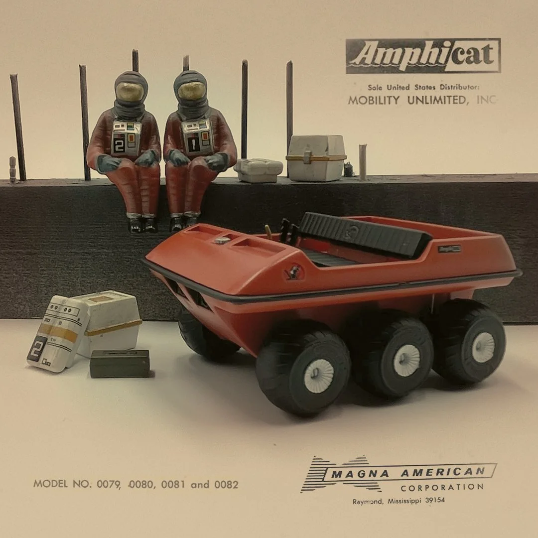 MaasModels_Amphicat_Space_Dudes.jpg