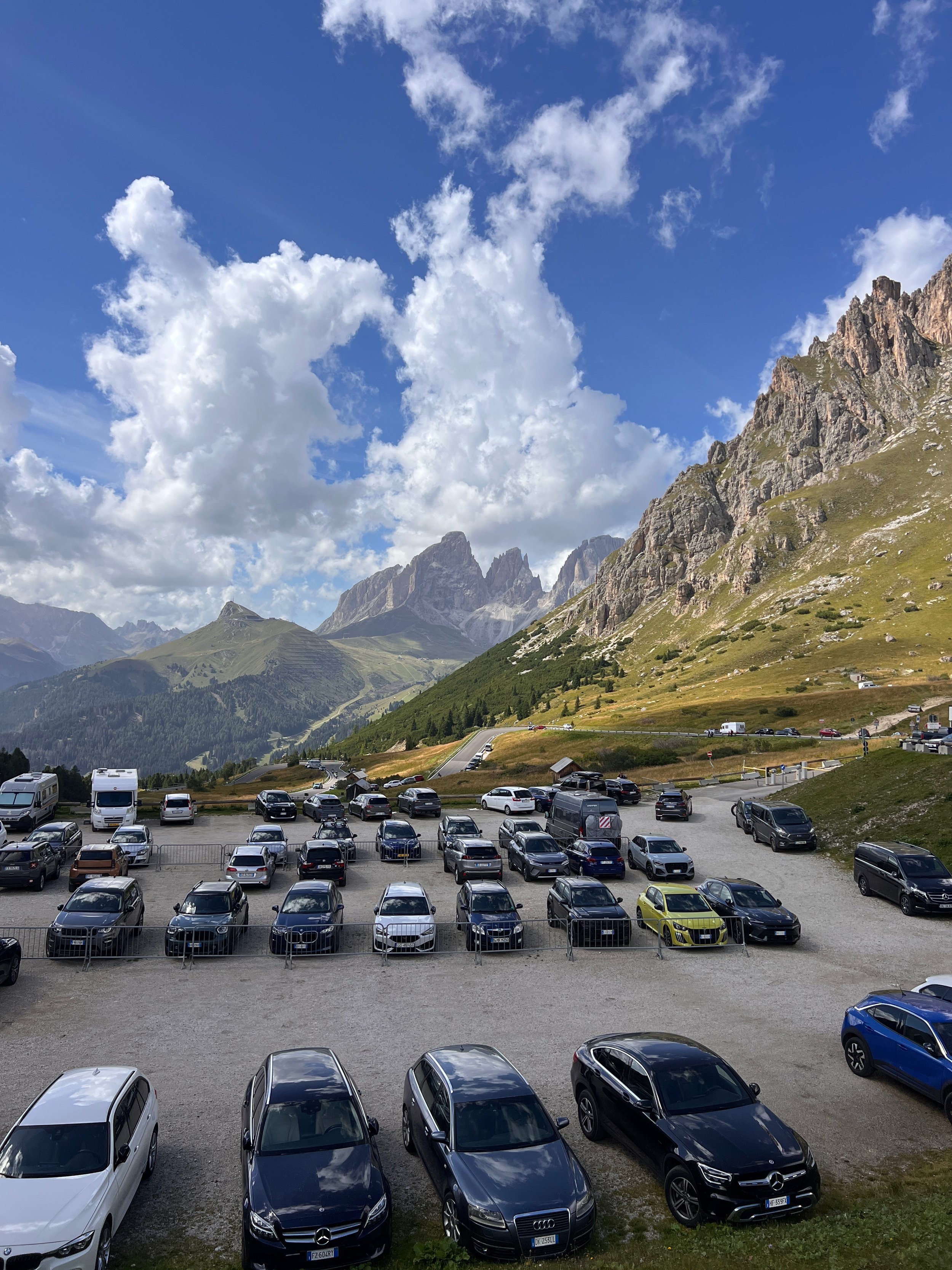 Dolomites parking: what you need to reserve before your trip