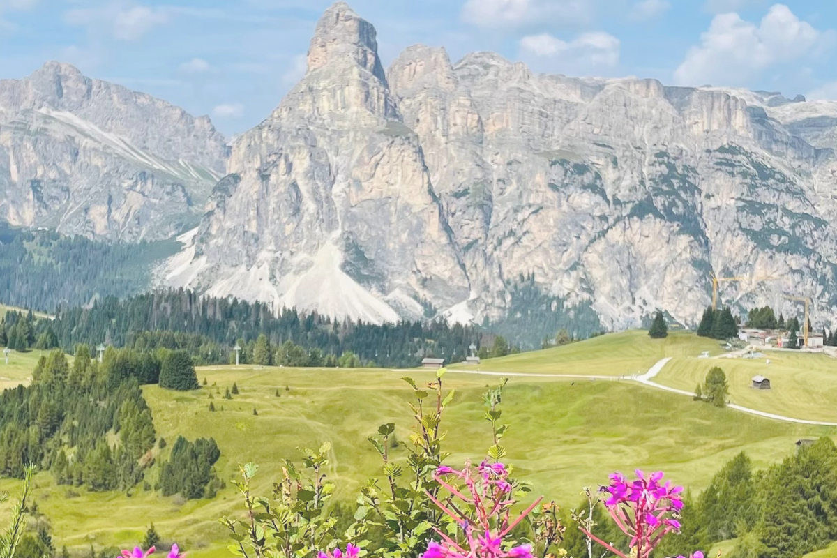 Free August Dolomites planning guide covering crowds, weather, and where to stay