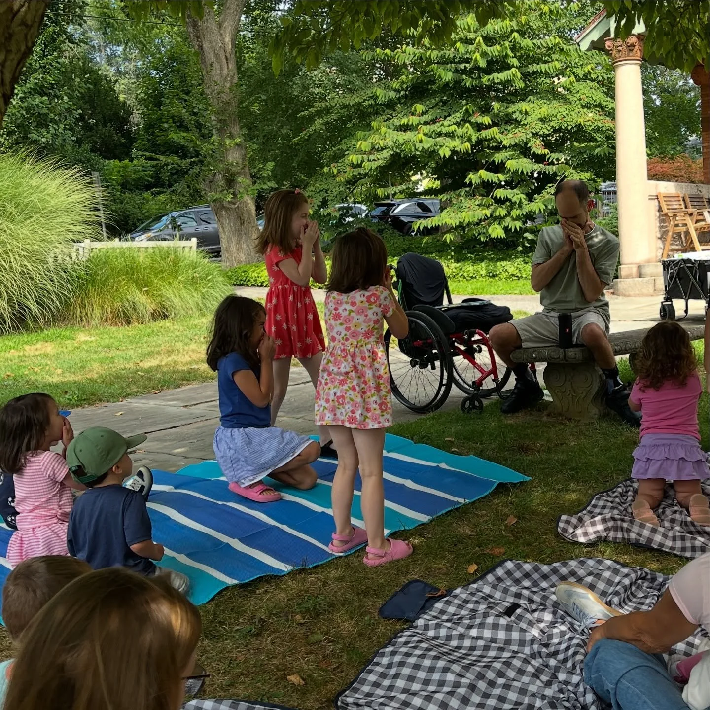 We had a great time at our final Roaming Readers of the summer! Mr. G read stories, played music, and danced with us before we added to our story journals, and then had a picnic lunch, provided by Groton Public Schools Nutrition Program.