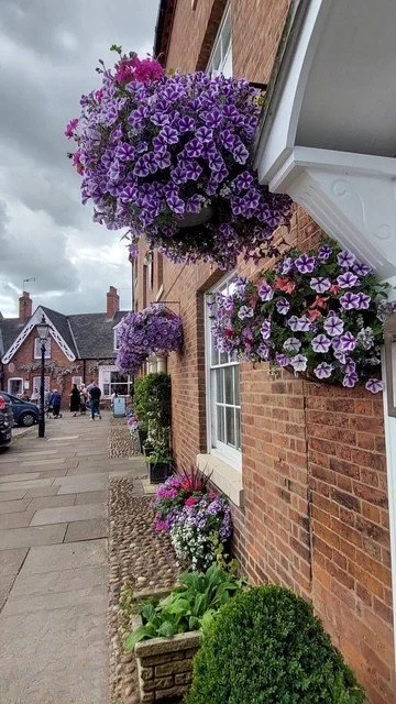 Market Bosworth town centre in summer — photo courtesy of Nikki Richman Lamb