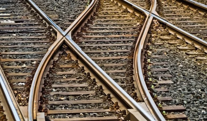 Holly Cross ATFS – Greater Western Electrification Programme, Reading