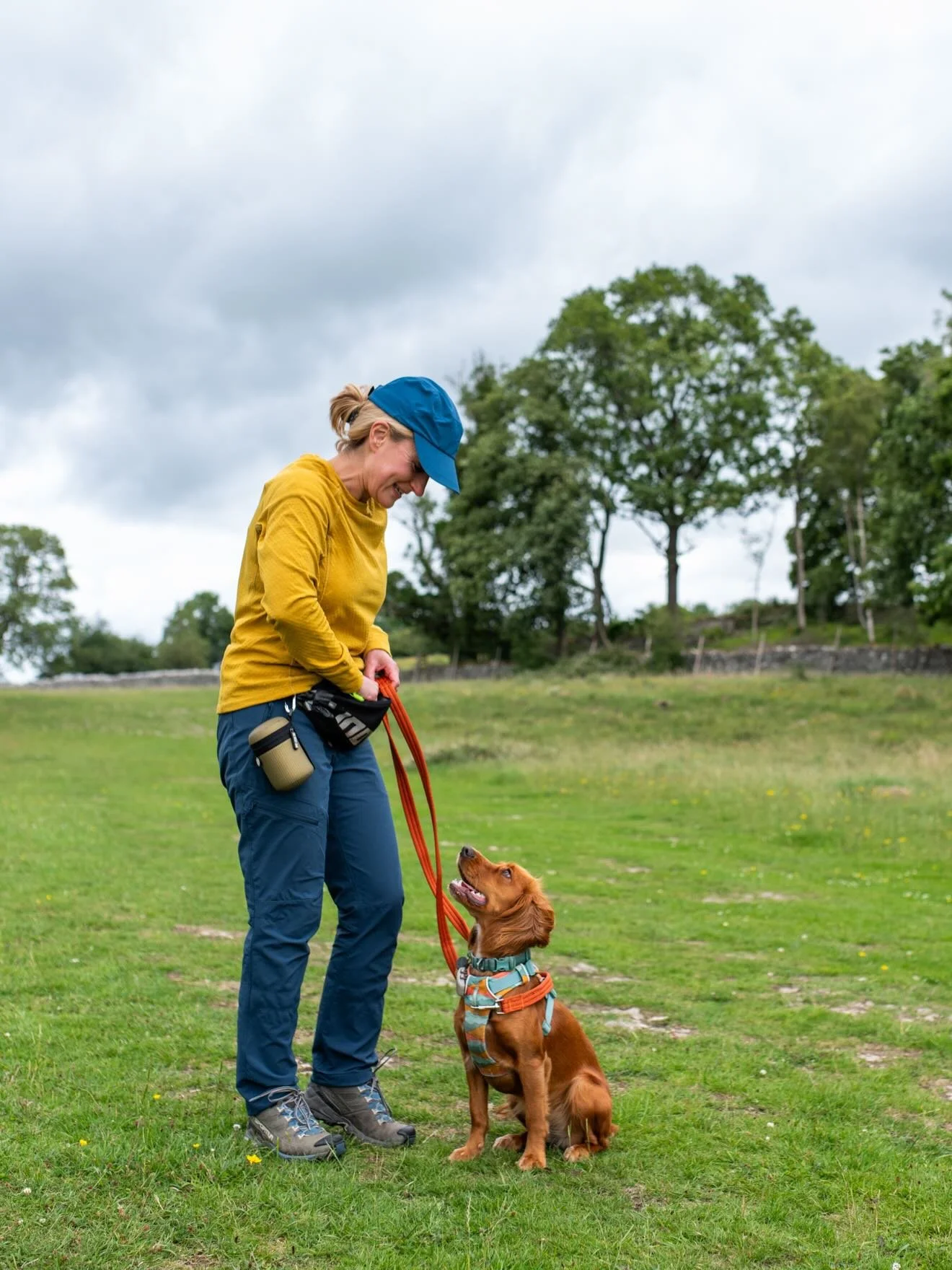 Hi, I&rsquo;m Claire,
 
The dog trainer who will help you build a calmer, more rewarding life with your dog. 
 
Let&rsquo;s transform your relationship through fun games-based training and simple lifestyle strategies.

⭐️ No shouting, no harsh rules 