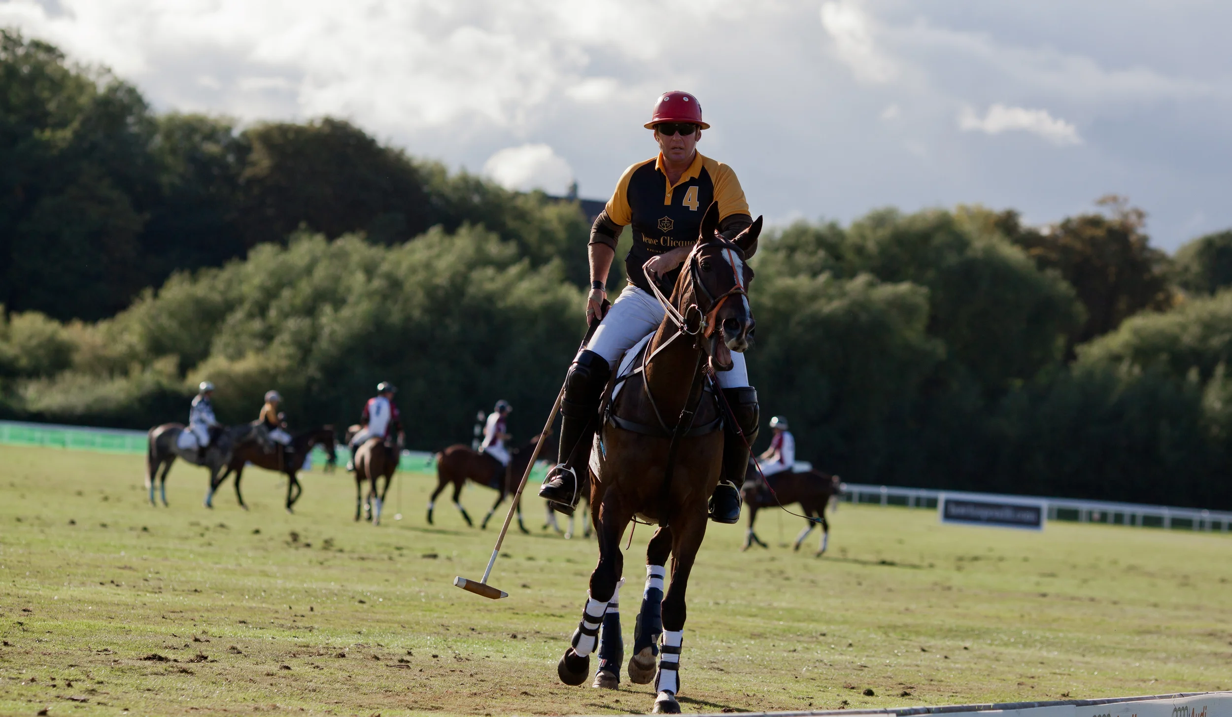 2013_Audi_Polo-460.jpg