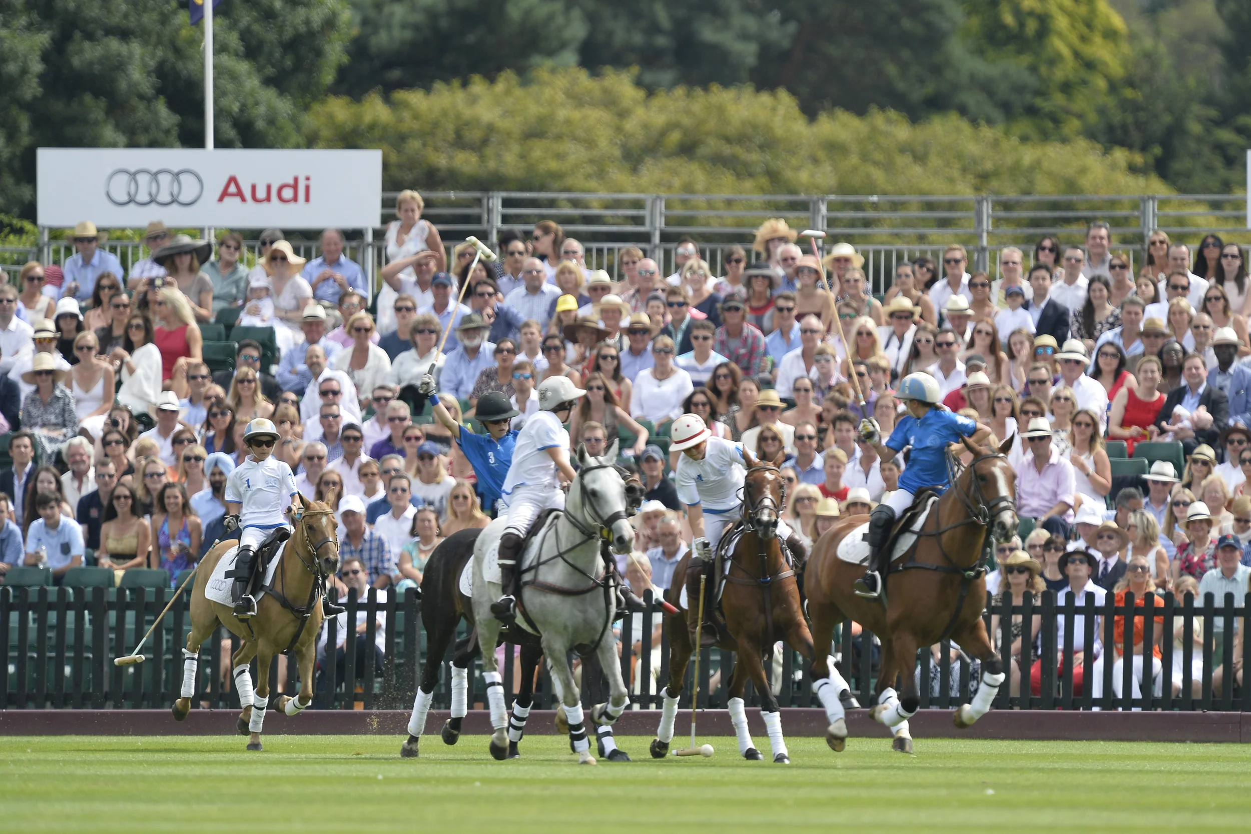 26_07_14 M 1054 copy.JPG