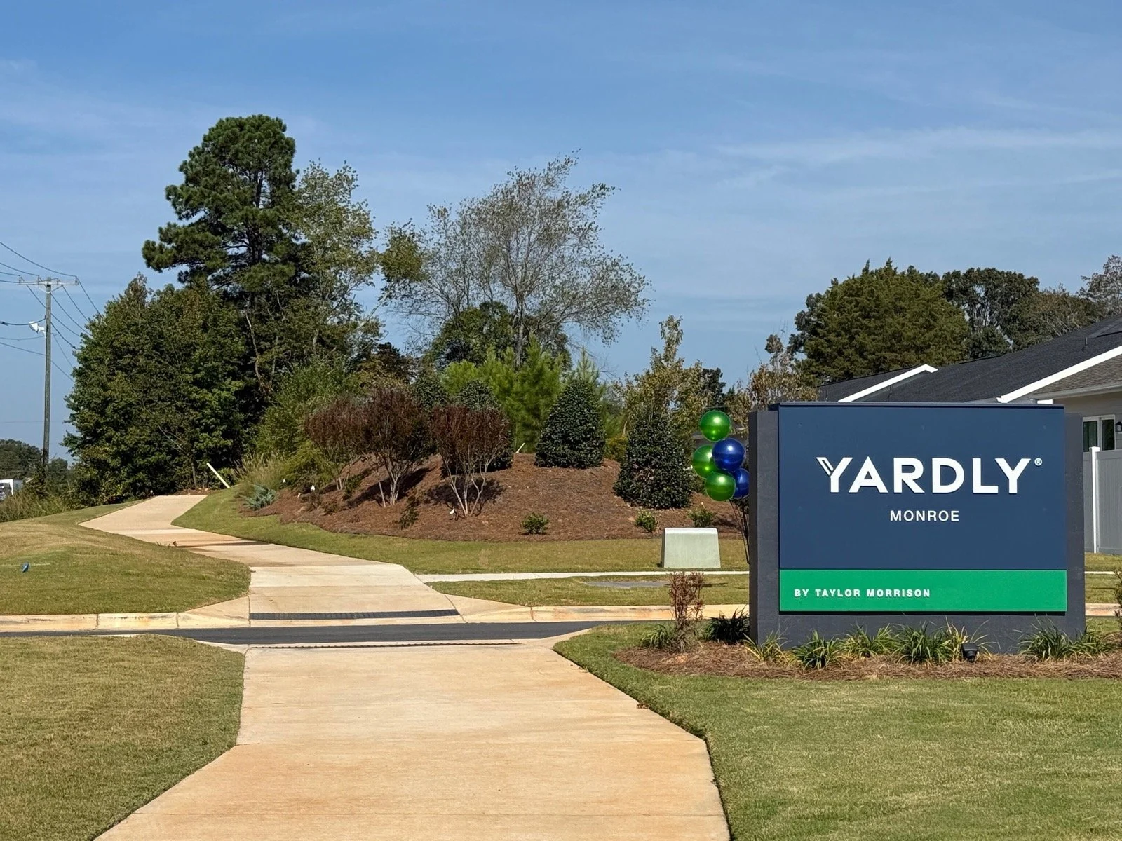 Yardly Monroe-IMG_1339.jpg