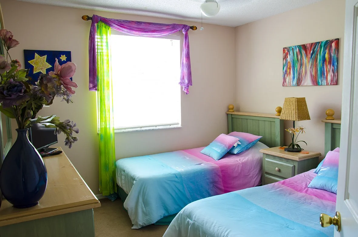 Twin beds - small.jpg