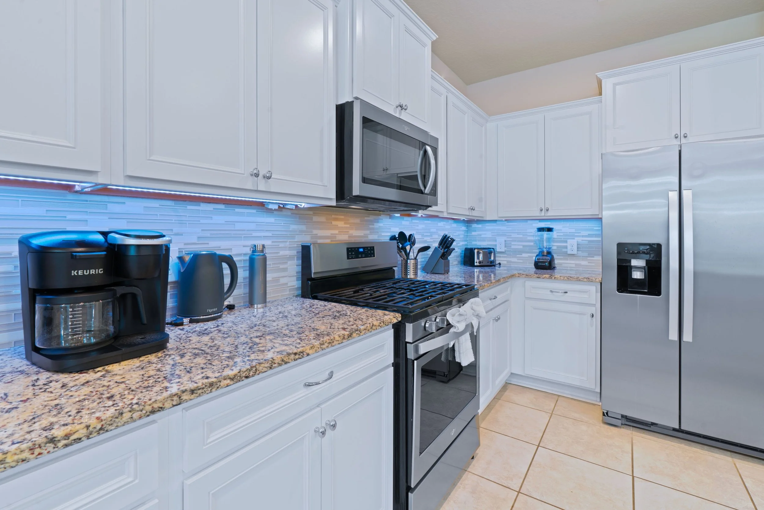 kitchen_5-mk3J6Jzxkwc5E94G.jpg