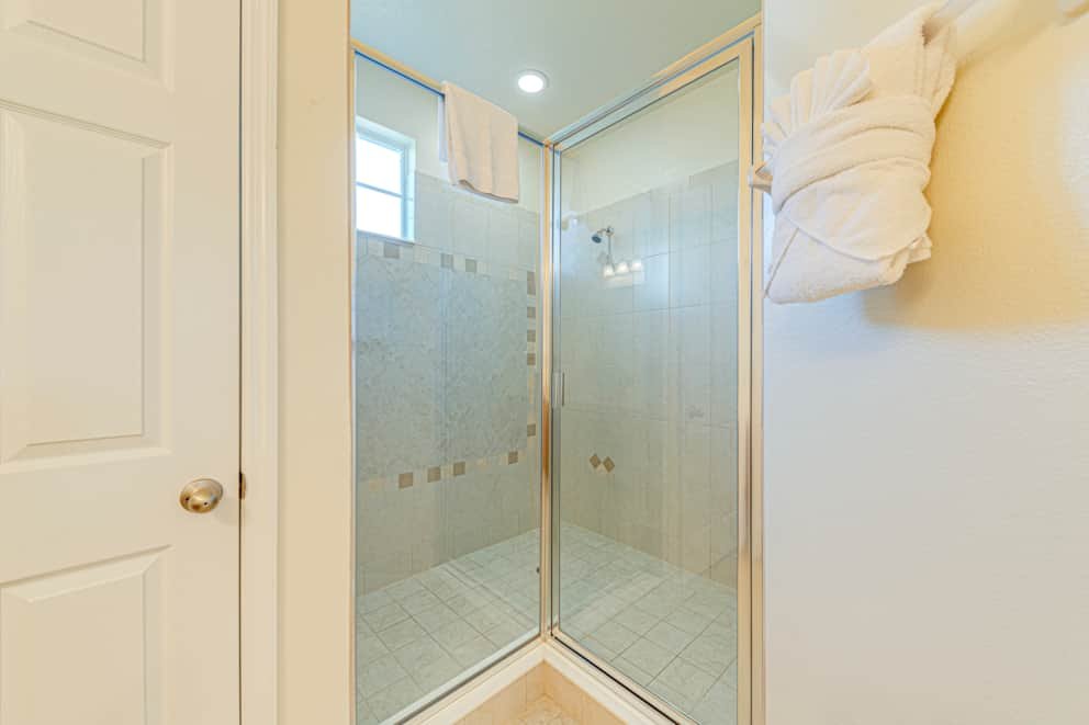 Master Double Shower.jpg