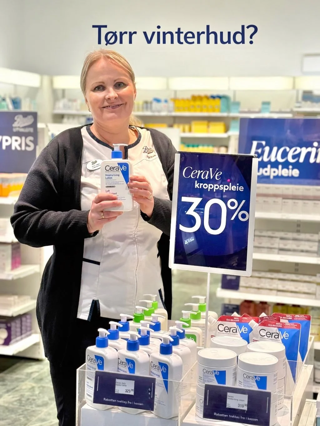 ❄️ T&oslash;rr vinterhud? Vi har l&oslash;sningen!

N&aring;r kulda setter inn og lufta blir t&oslash;rr, trenger huden ekstra pleie 💙
CeraVe fuktighetskrem og lotion gir langvarig fukt og styrker hudbarrieren &ndash; slik at huden holder seg myk og