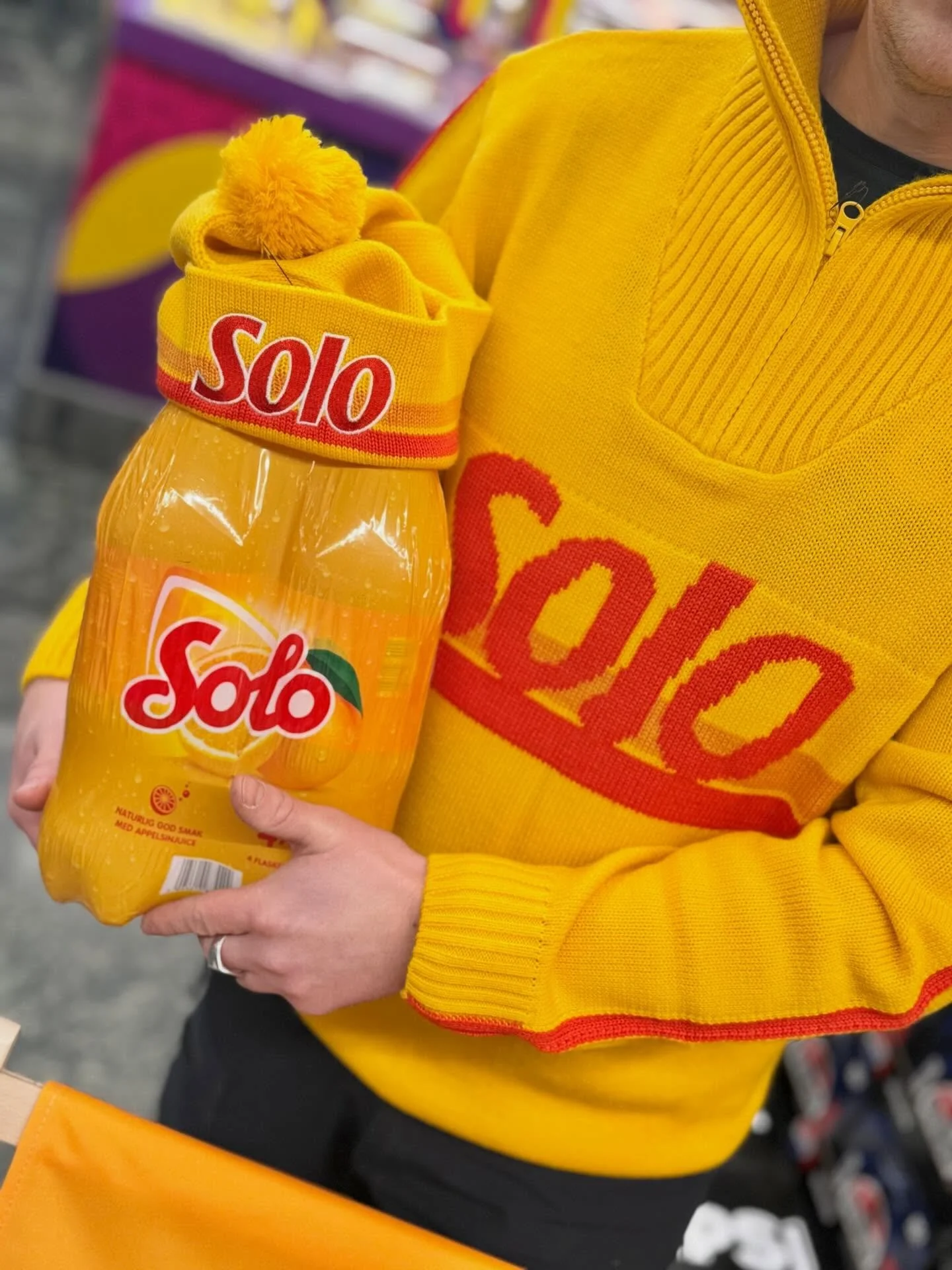 🥤🐣 Vil du vinne Solo-effekter til p&aring;sken? 🍊

REMA 1000 LadeTorget gir bort:
🧥 Solo-genser
🧢 Lue
🐣 Sitteunderlag
🪑 Solstol
🥤 4-pk Solo

Slik blir du med:
🐥 Kommenter med din favoritt p&aring;skemoji
👀 F&oslash;lg @ladetorget p&aring; i