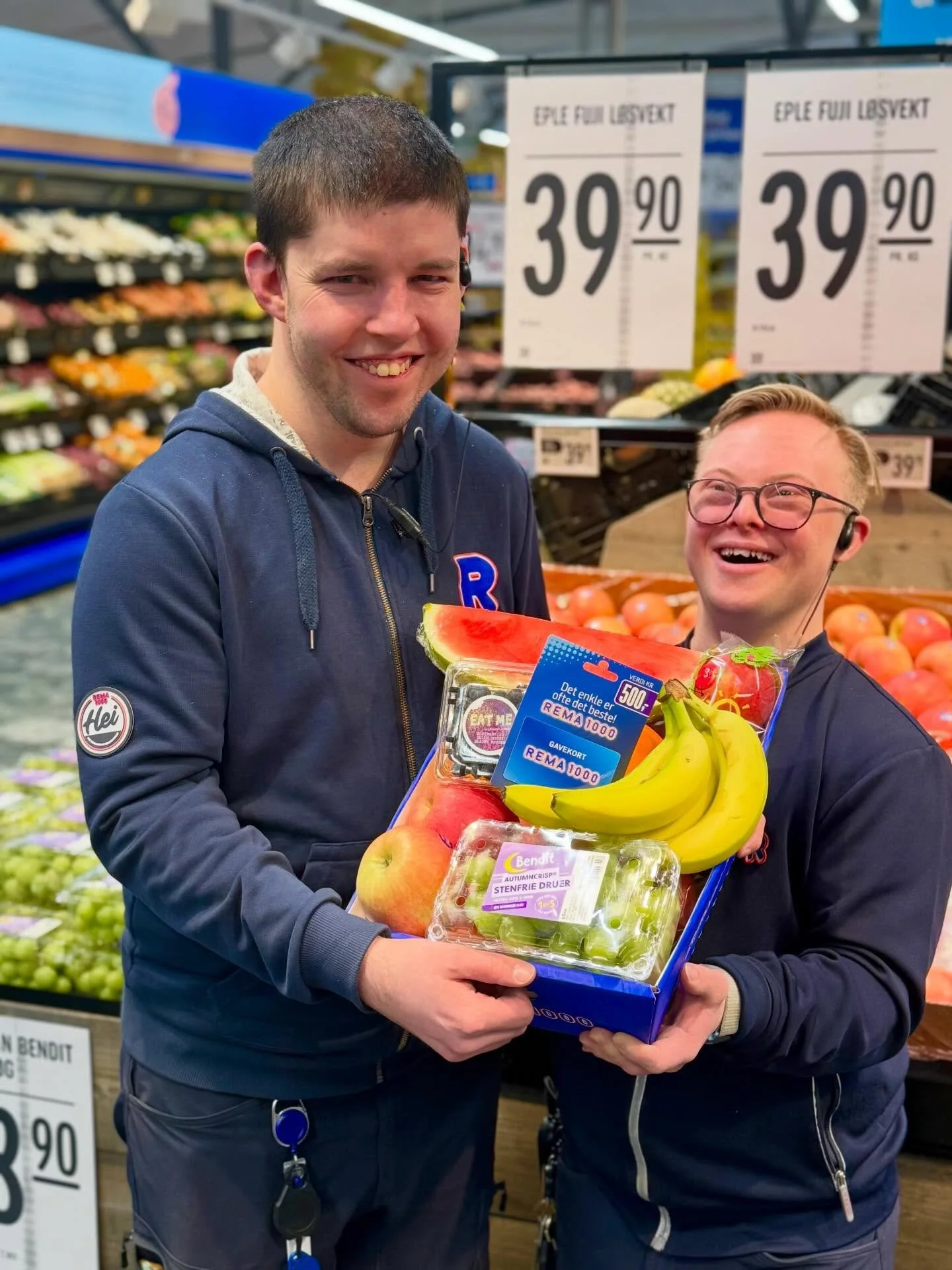 🍎🥦 Da er det igjen klart for BONUSDAGER hos REMA 1000 LadeTorget!

Mandag og tirsdag denne uken f&aring;r du 30 % bonus p&aring; all fersk frukt og gr&oslash;nt n&aring;r du handler med REMA-appen 🥕🍏