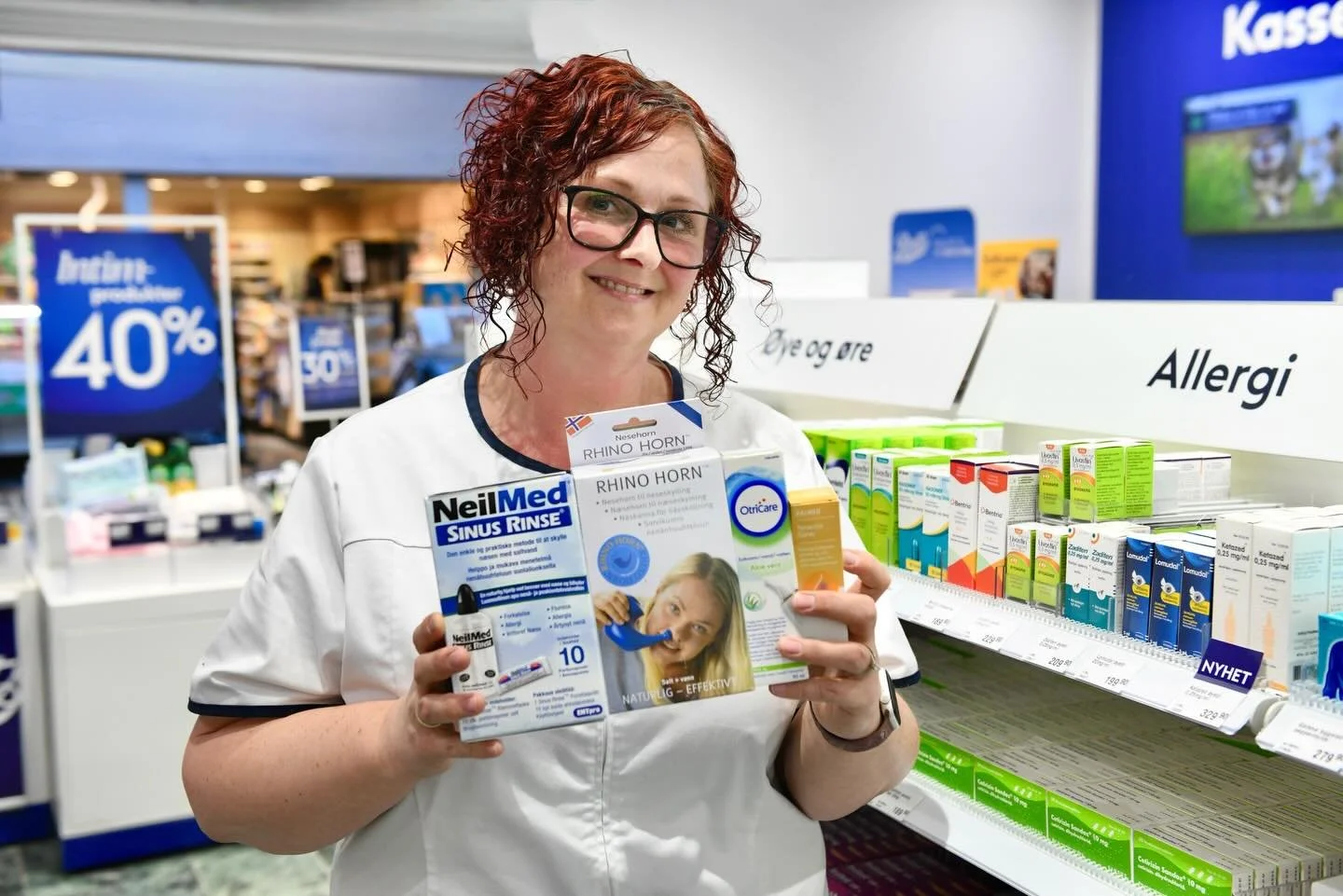 Allergisesongen er i gang! 🤧

Har du plager? Kom innom BOOTS Apoteket LadeTorget for gode r&aring;d 💊
V&aring;r flinke farmas&oslash;yt Barbro deler sine beste tips for &aring; gj&oslash;re allergihverdagen litt lettere 🌿

B&aring;de legemidler ti