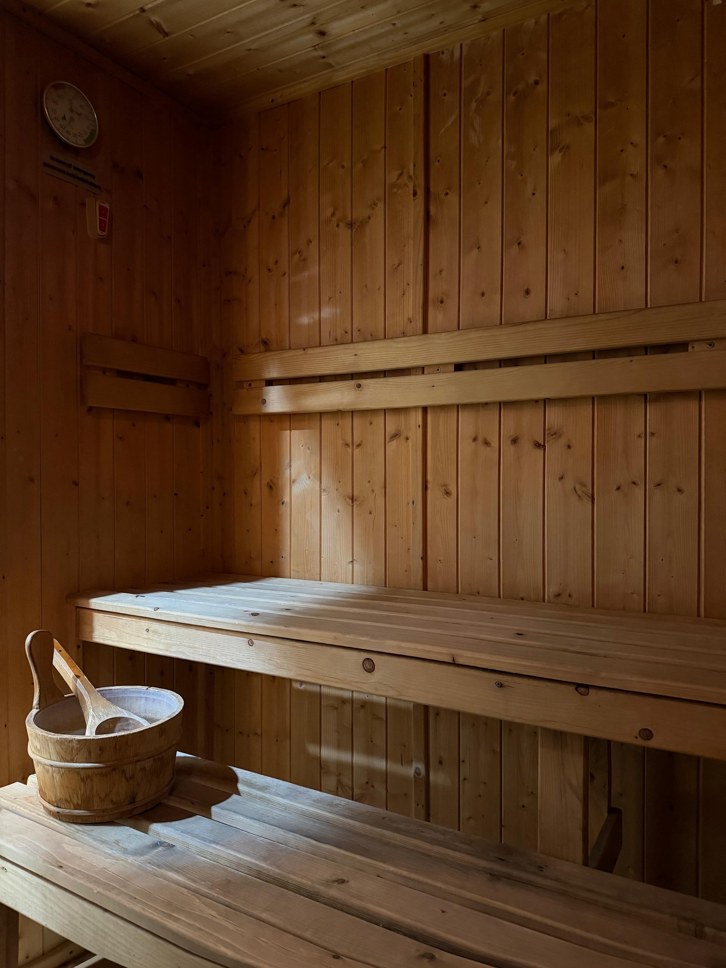 sauna room from inside at hk hammam spa 