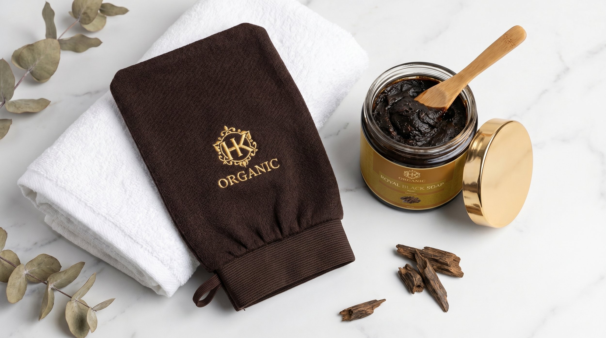 ROYAL OUD BLACK SOAP (20).jpeg