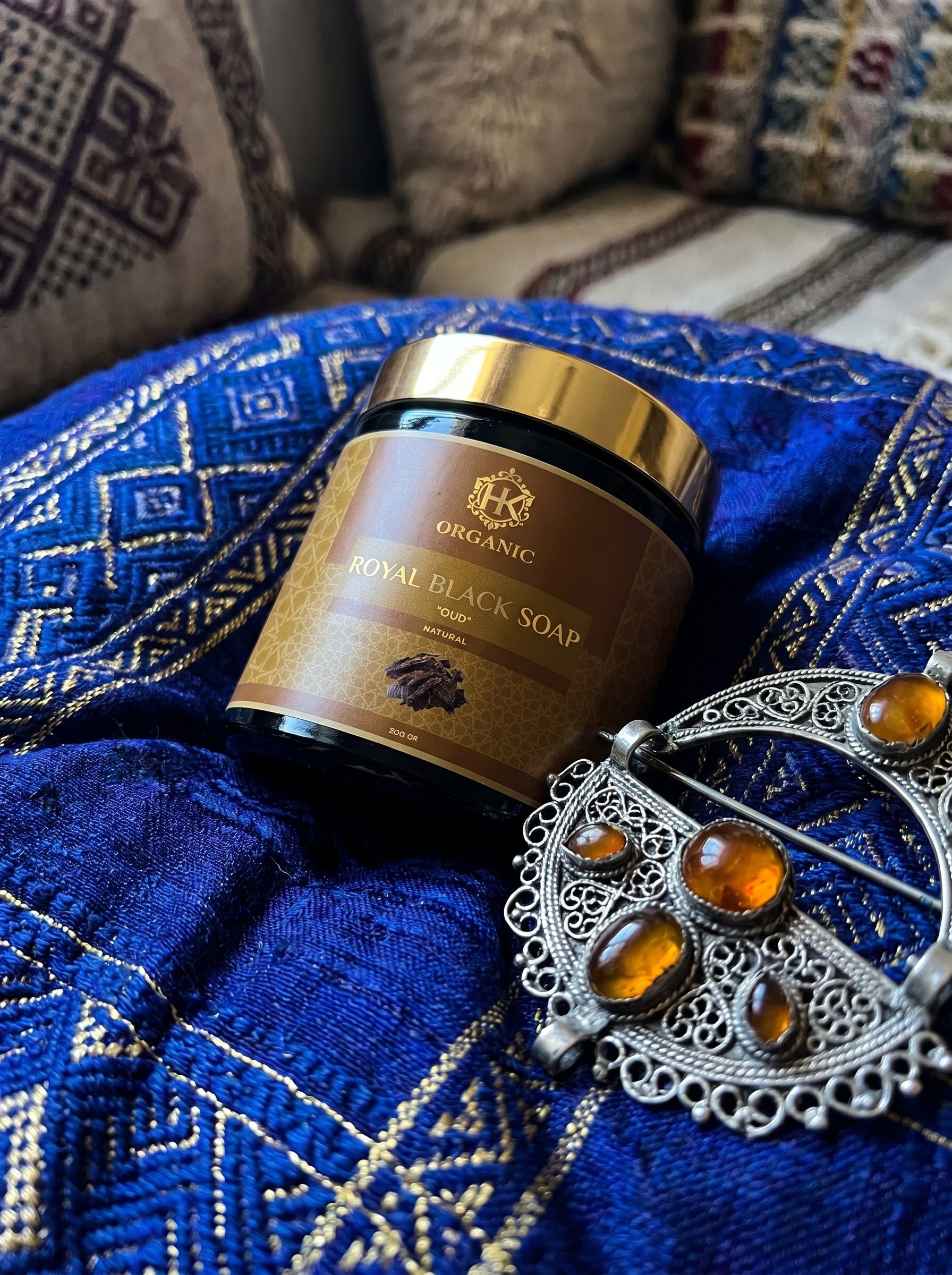 ROYAL OUD BLACK SOAP (31).jpeg