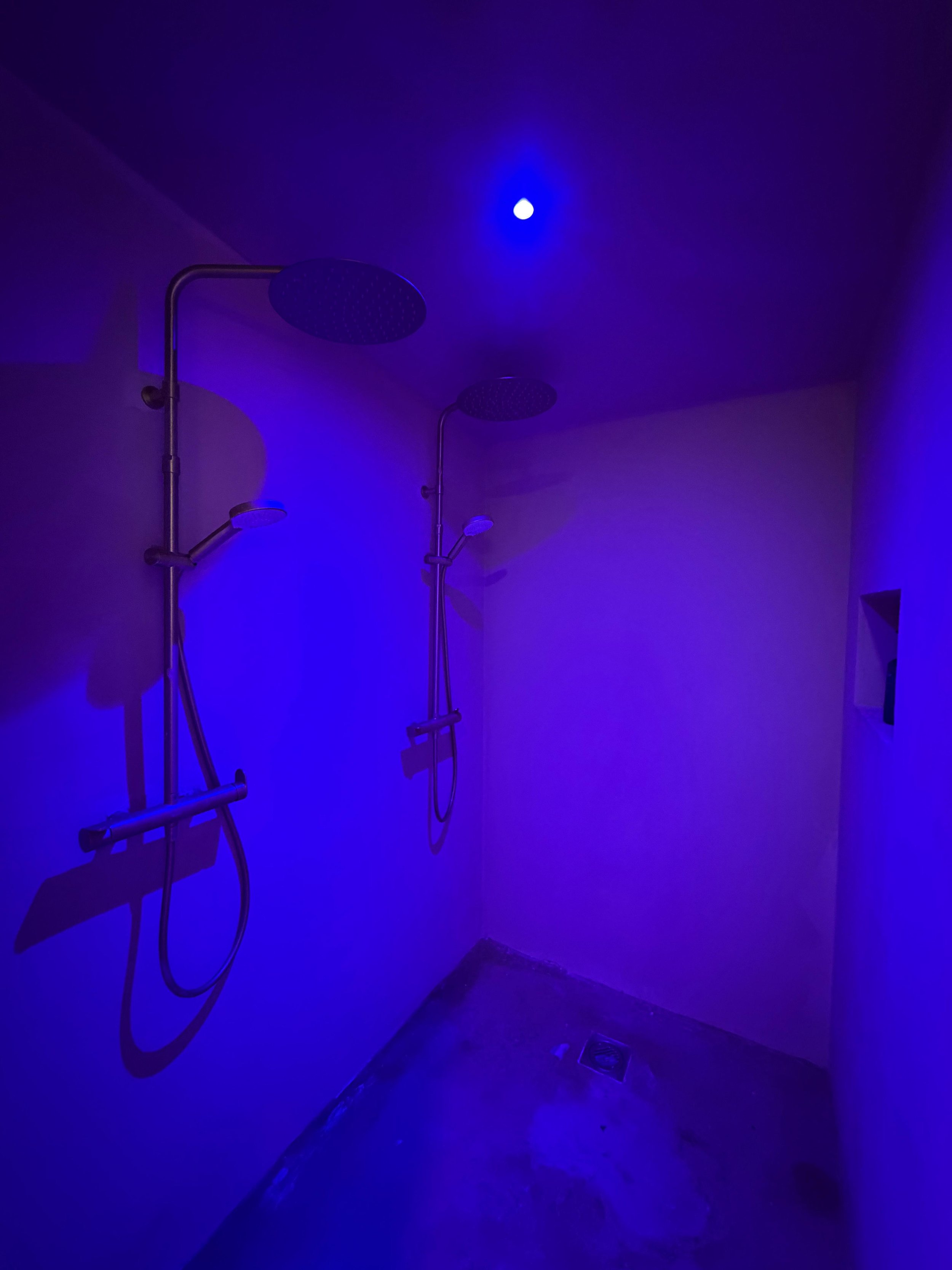 shower room at hk hammam spa