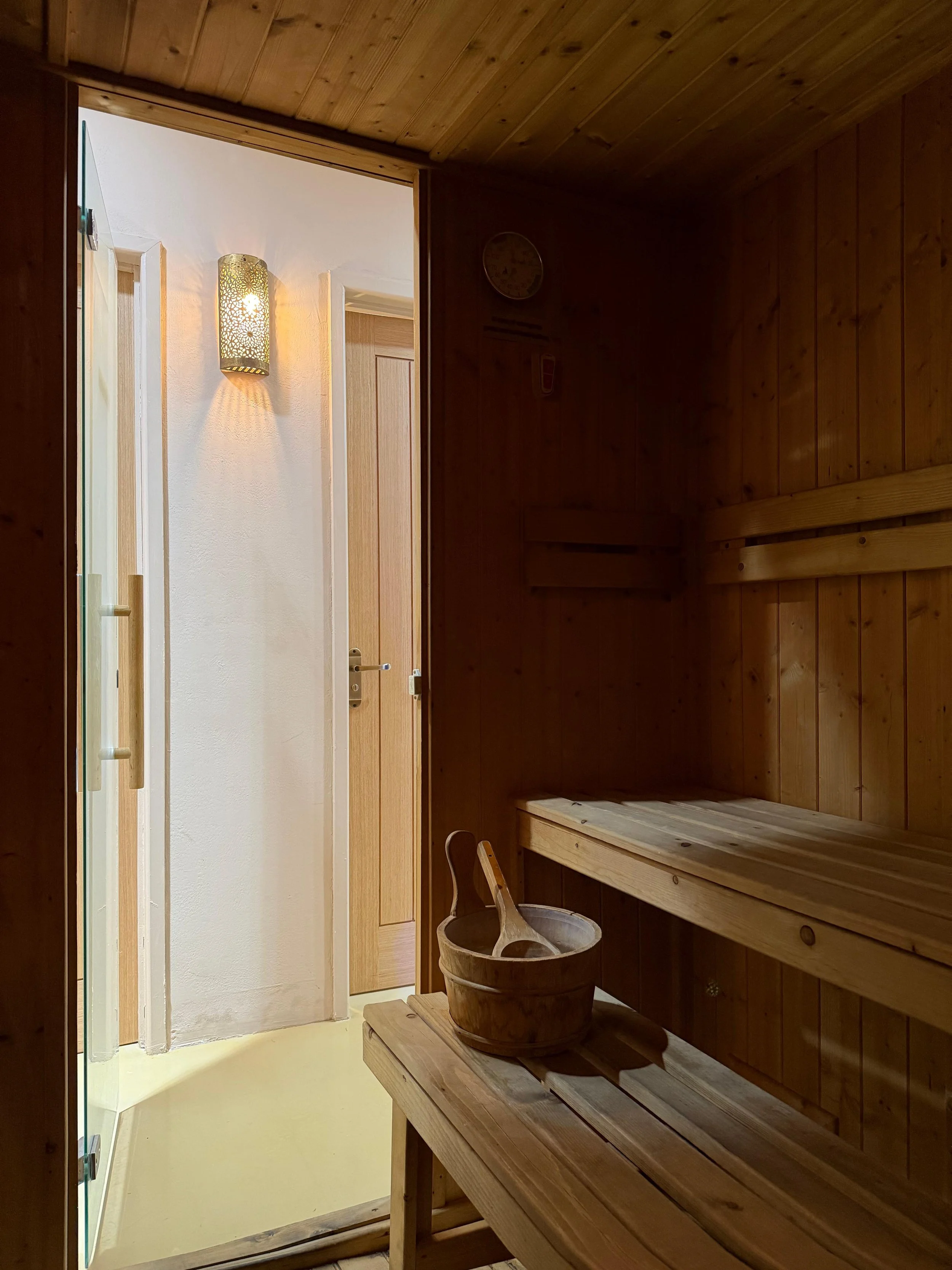 sauna room entry at hk hammam spa 