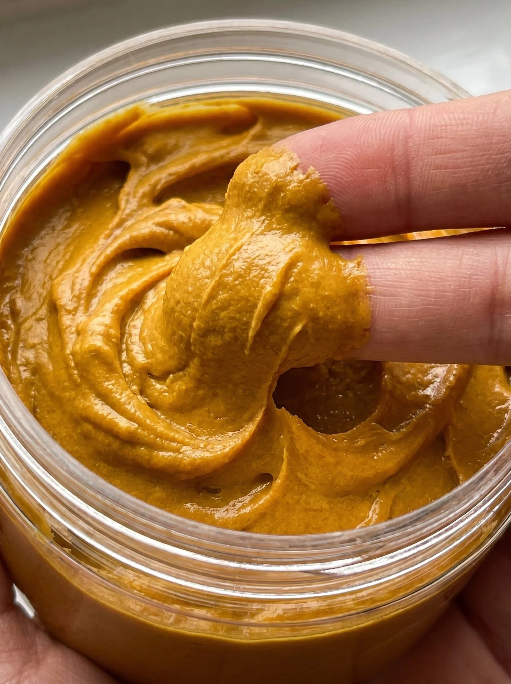 PRESTIGIOUS TURMERIC MASK (35).jpeg