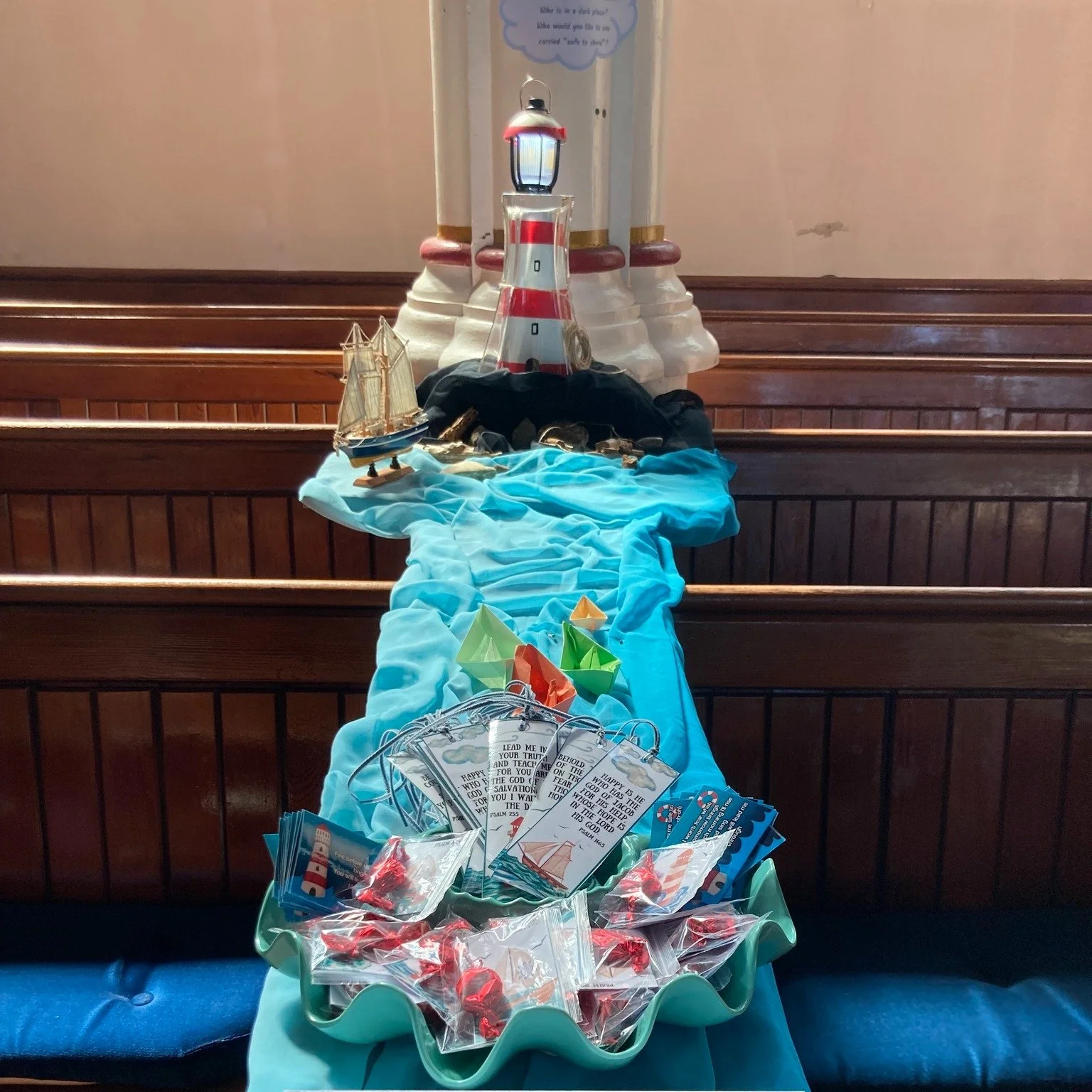 If you'd like to be part of our Holiday Bible Club week by praying, there are prayer stations in the Prayer Room, in the Welcome Area and in the church itself.
Opening Times:
Evenings Monday - Friday 6:30pm - 8:00pm
Mornings Tuesday - Friday 10:00am